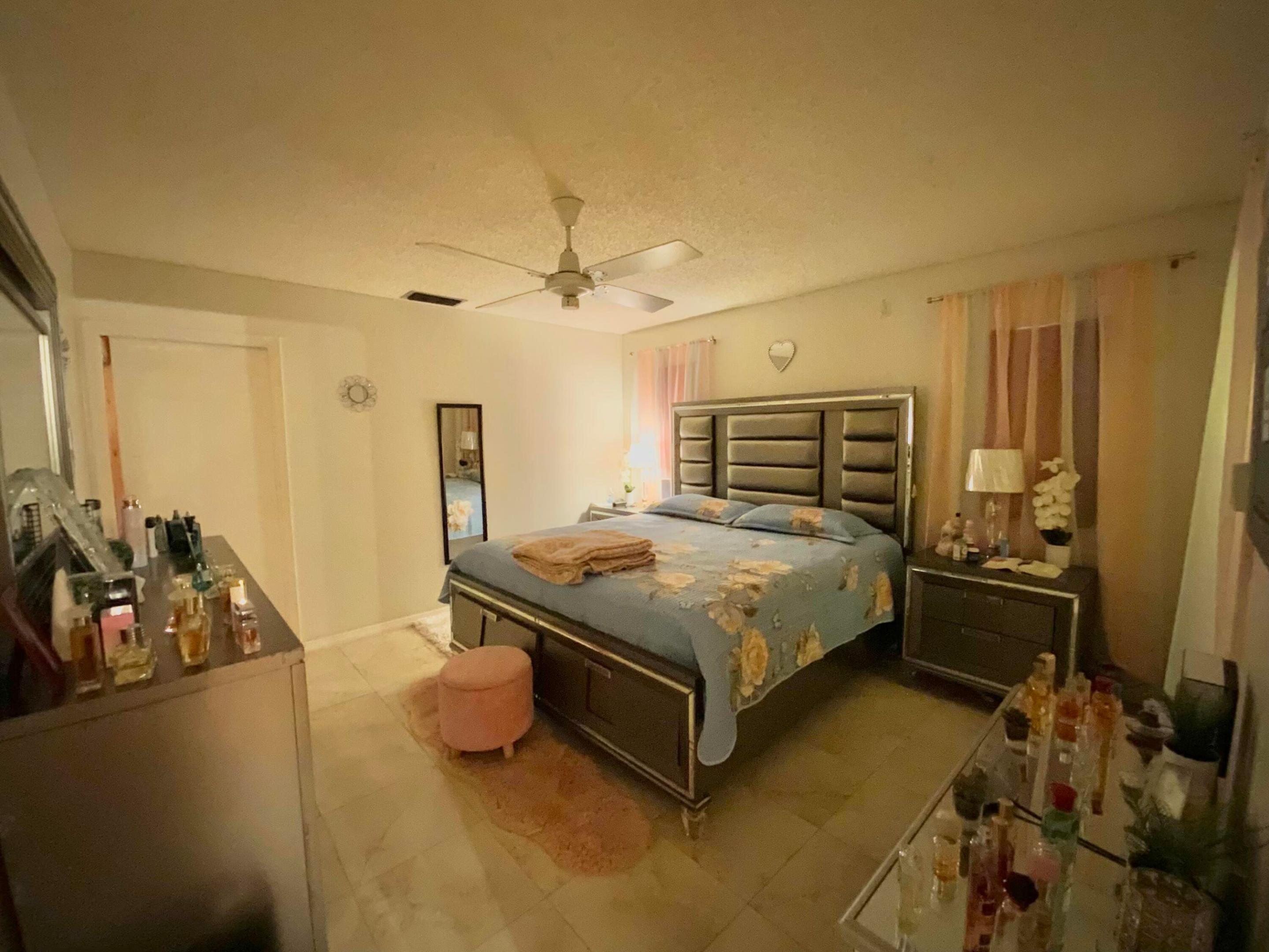 SUNRISE GOLF VILLAGE SEC 20 - Residential