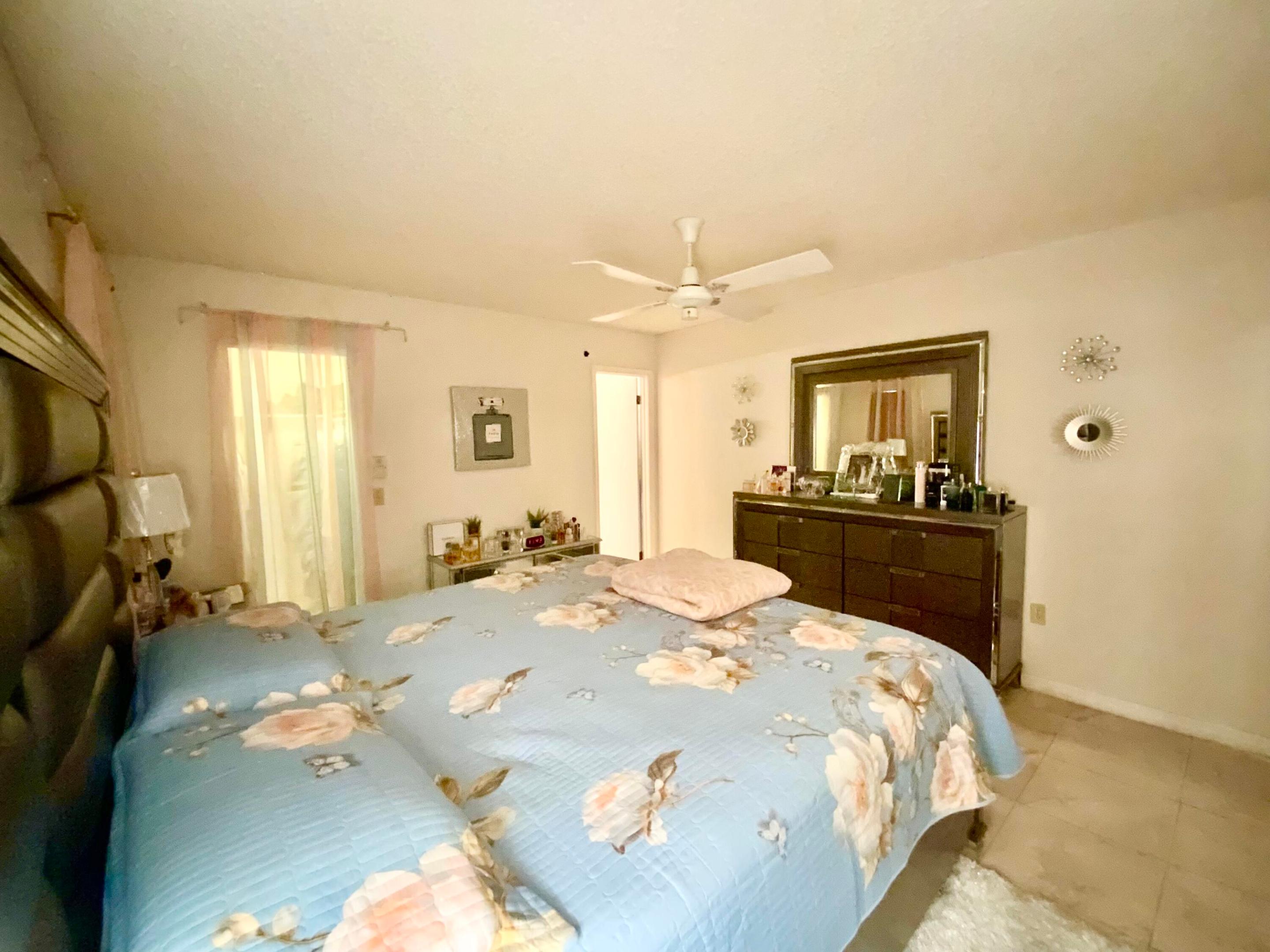 SUNRISE GOLF VILLAGE SEC 20 - Residential