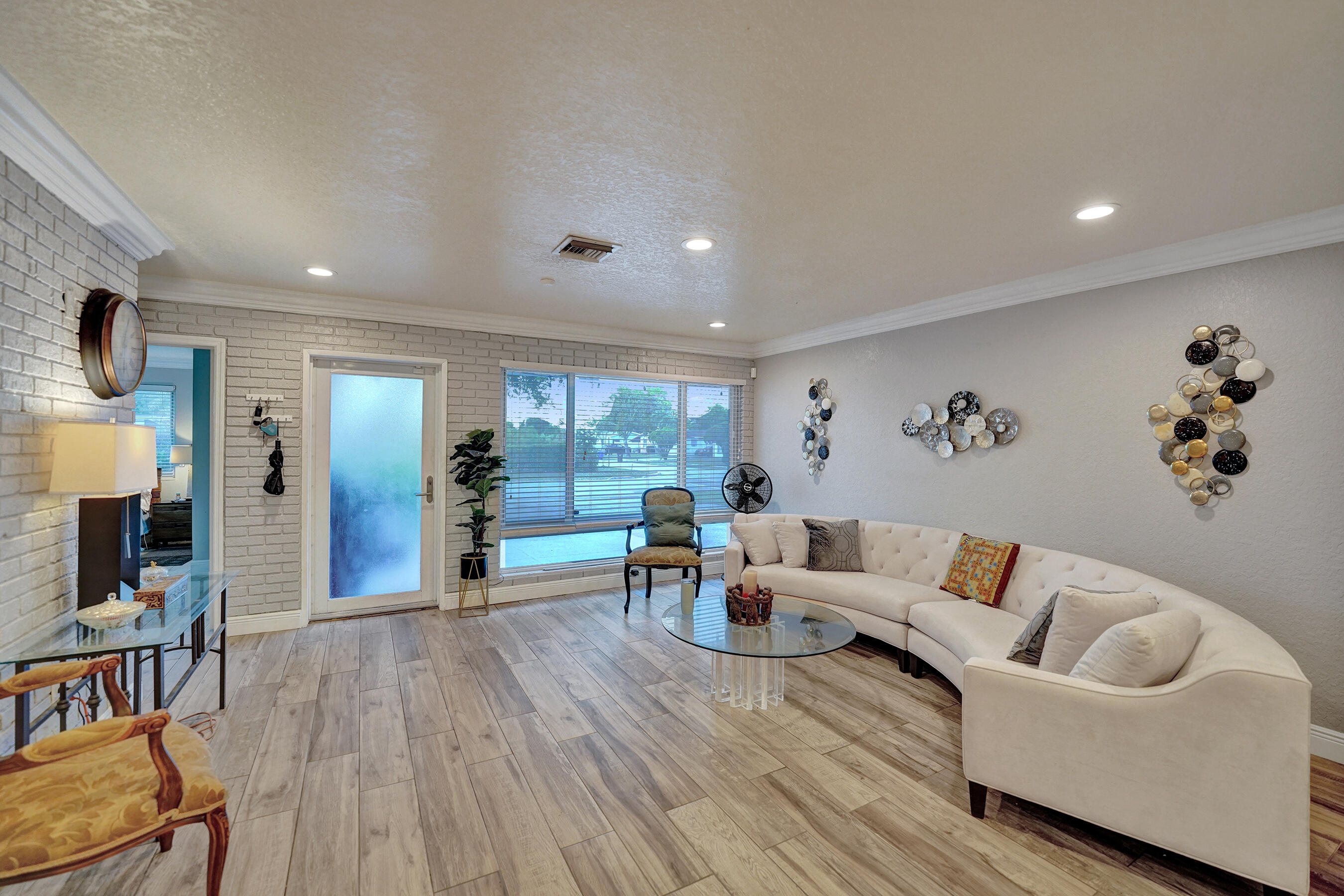 GOLDEN HEIGHTS HOMES - Residential