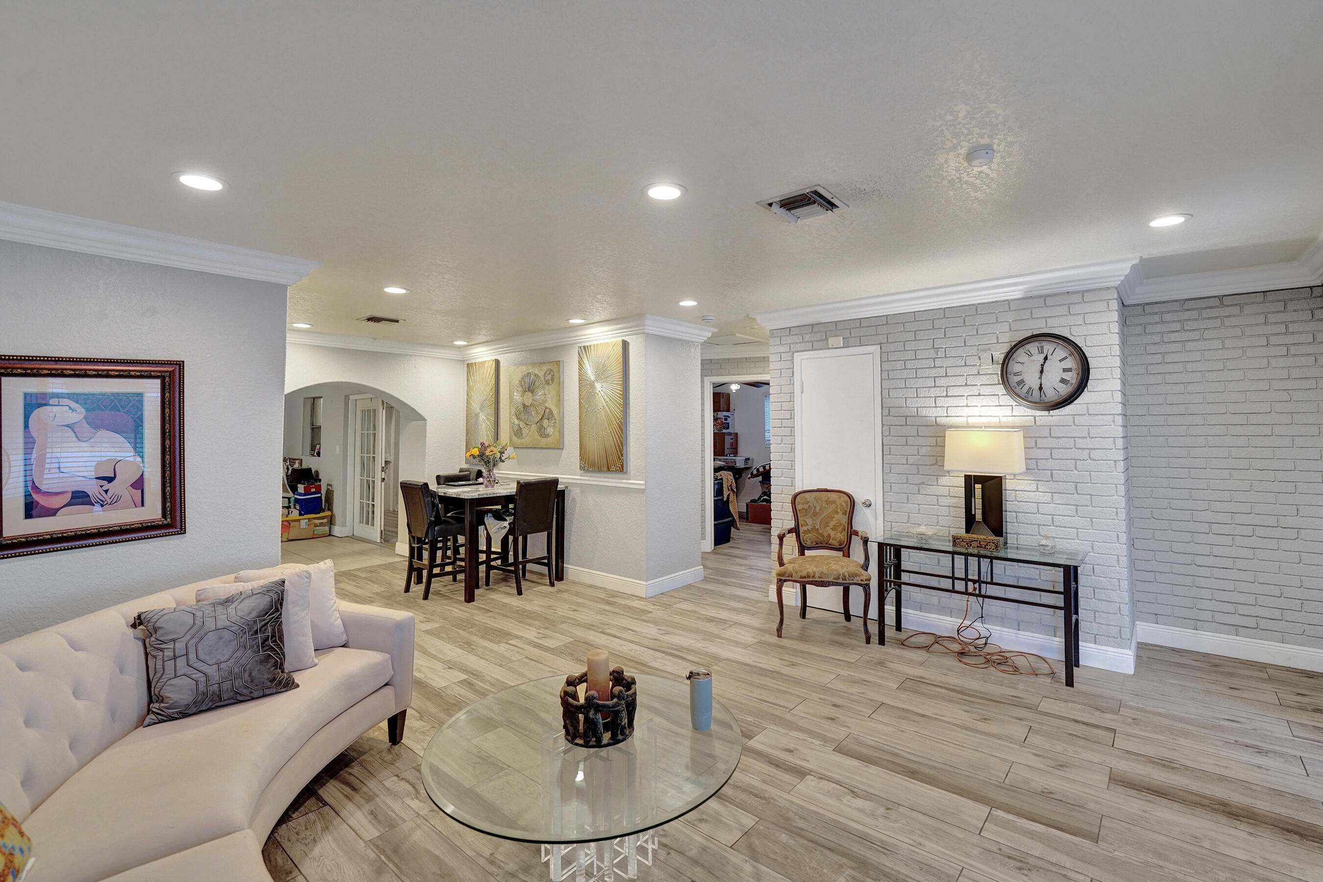 GOLDEN HEIGHTS HOMES - Residential