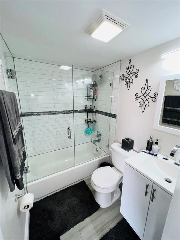 COUNTRY VILLAGE CONDO - Residential Lease