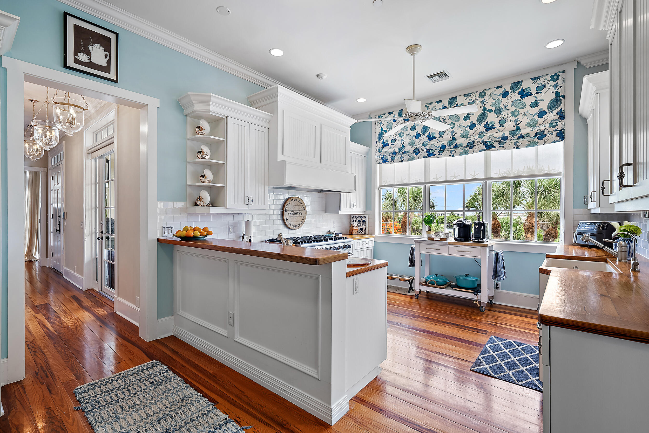 OLD TOWNE AT JUNO BEACH - Residential
