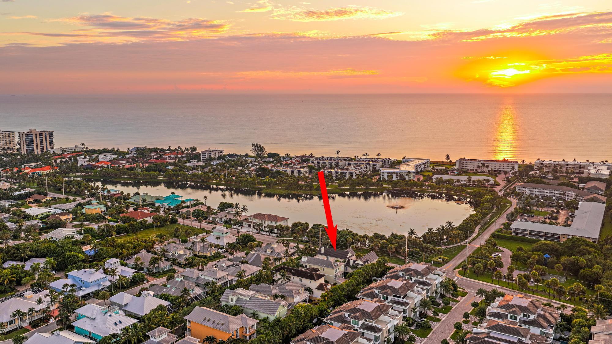 OLD TOWNE AT JUNO BEACH - Residential