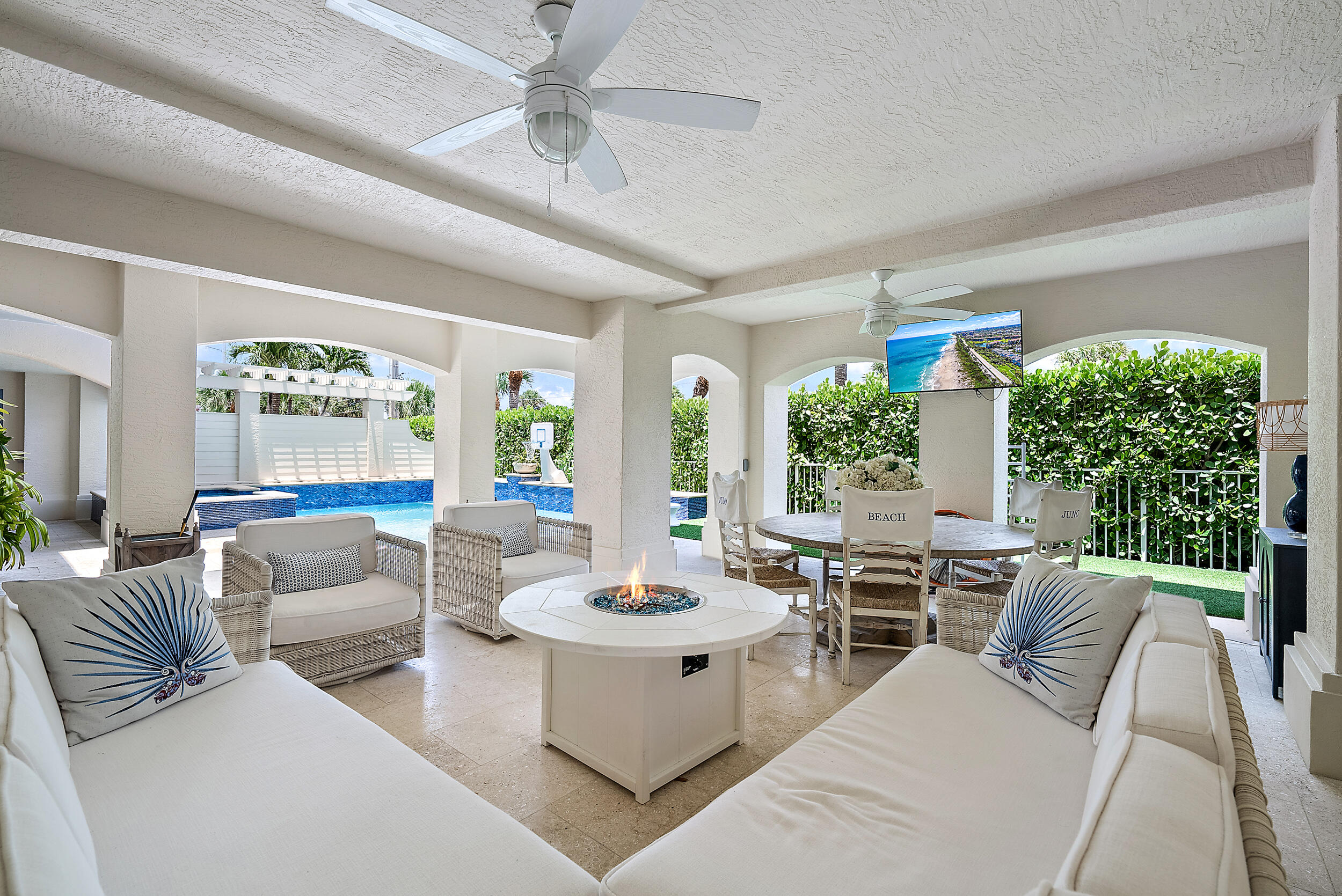 OLD TOWNE AT JUNO BEACH - Residential