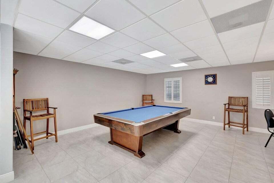 SABAL PINE CONDO - Residential