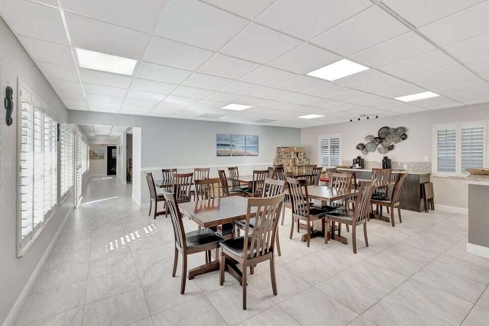 SABAL PINE CONDO - Residential