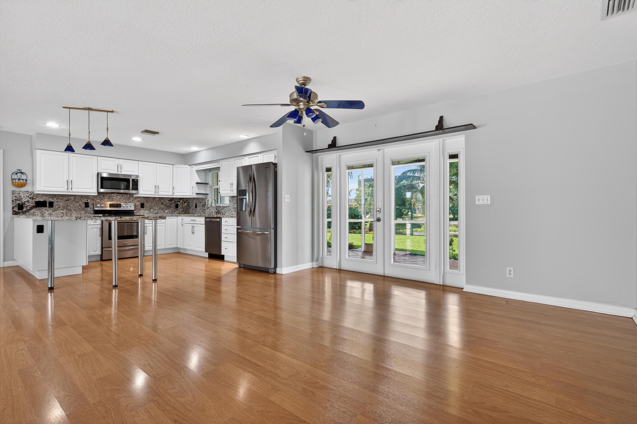 SOUTH SHORE 1 OF WELLINGTON - Residential