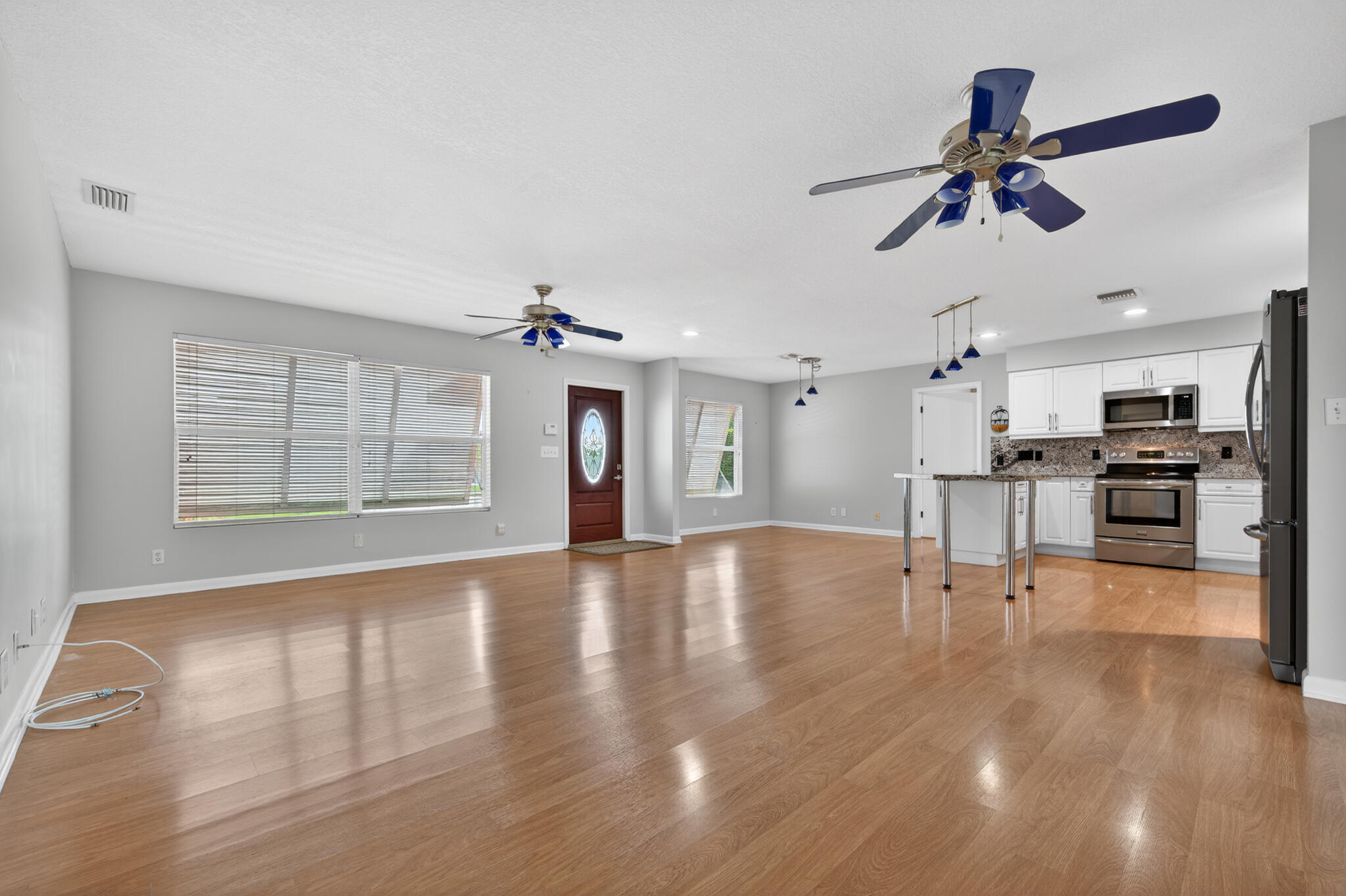 SOUTH SHORE 1 OF WELLINGTON - Residential