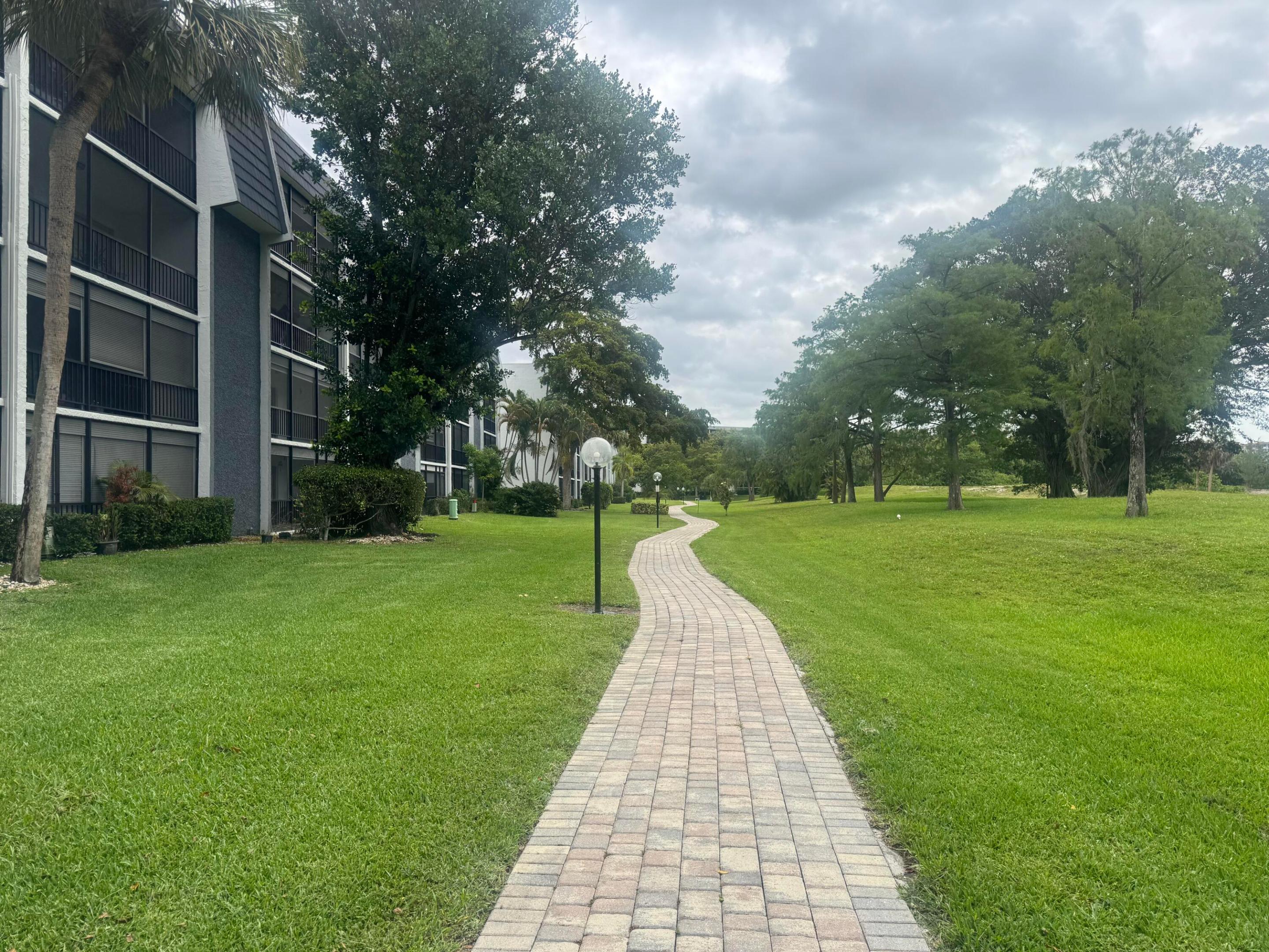 GREENS OF INVERRARY PHASE I - Residential