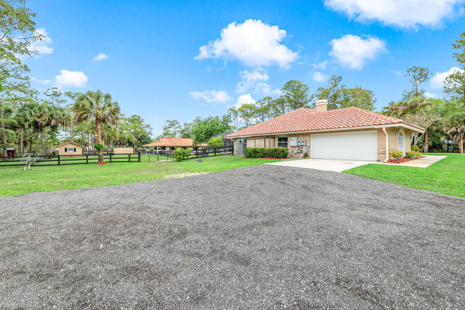 DEER RUN - Residential