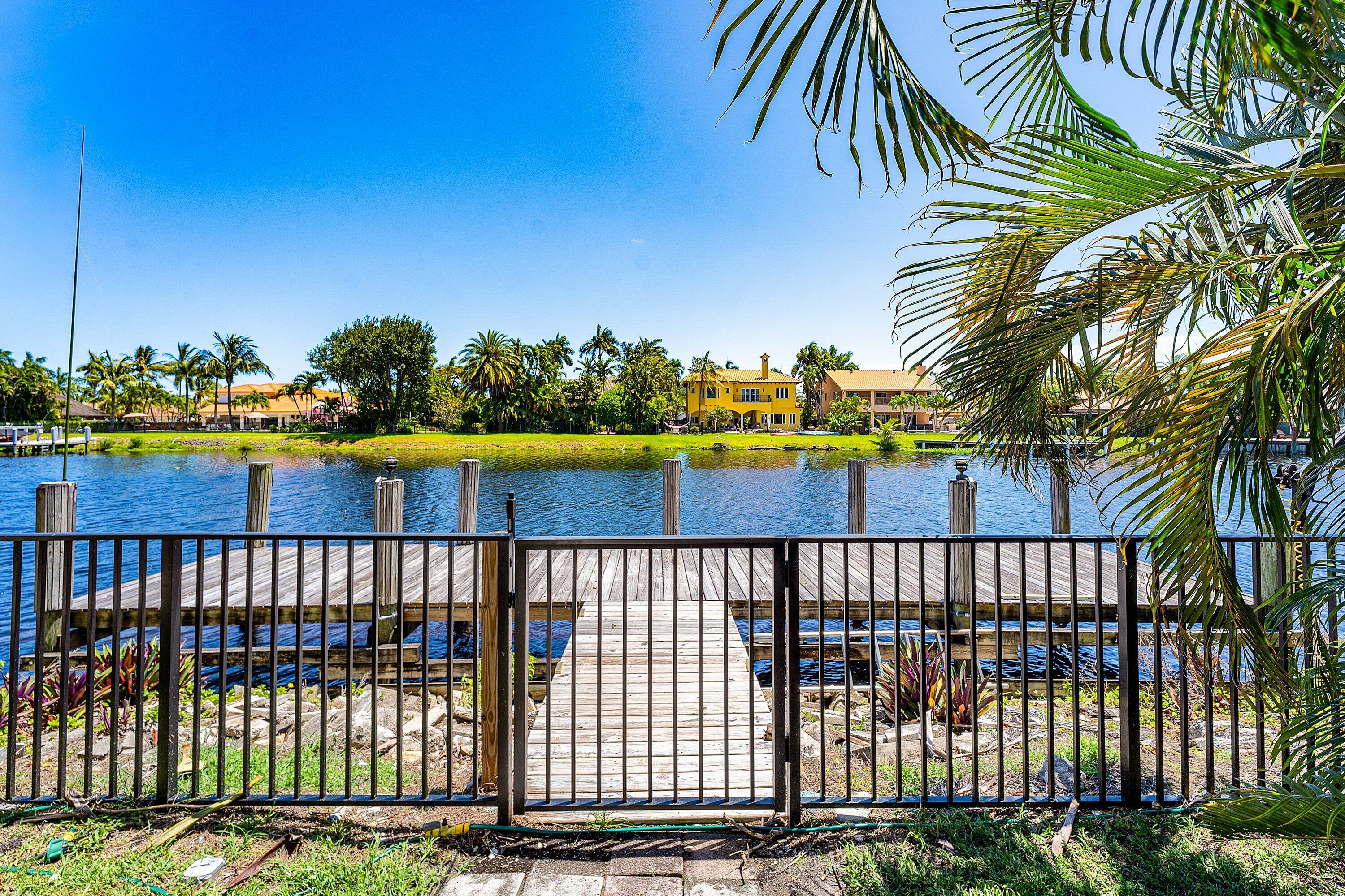 TROPIC PALMS 2 - Residential Lease