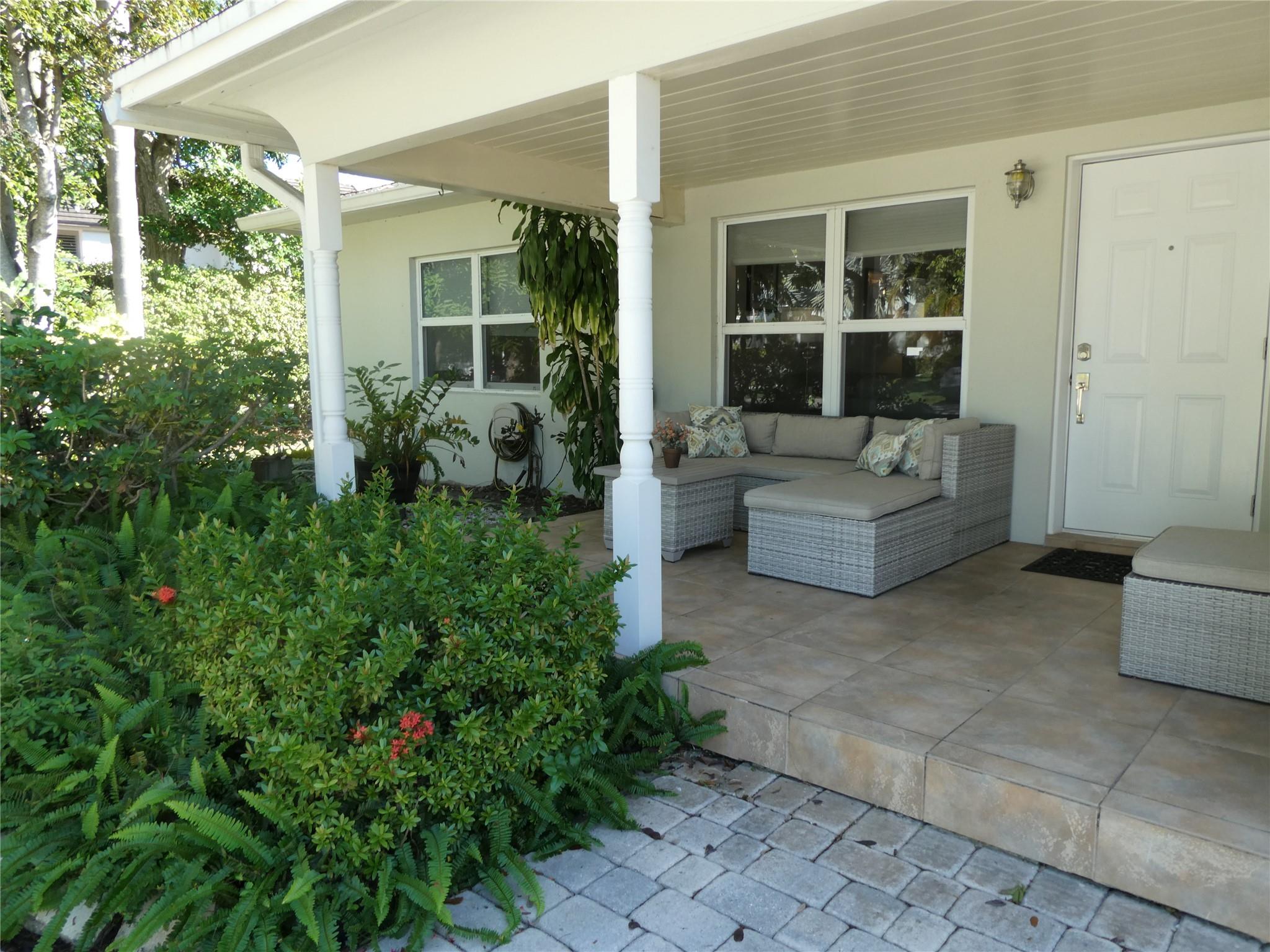 Lauder Gate Isles 28-17 B - Residential