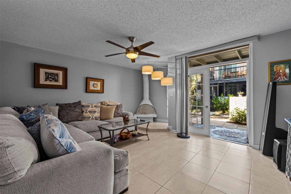 CYPRESS COVE - Residential