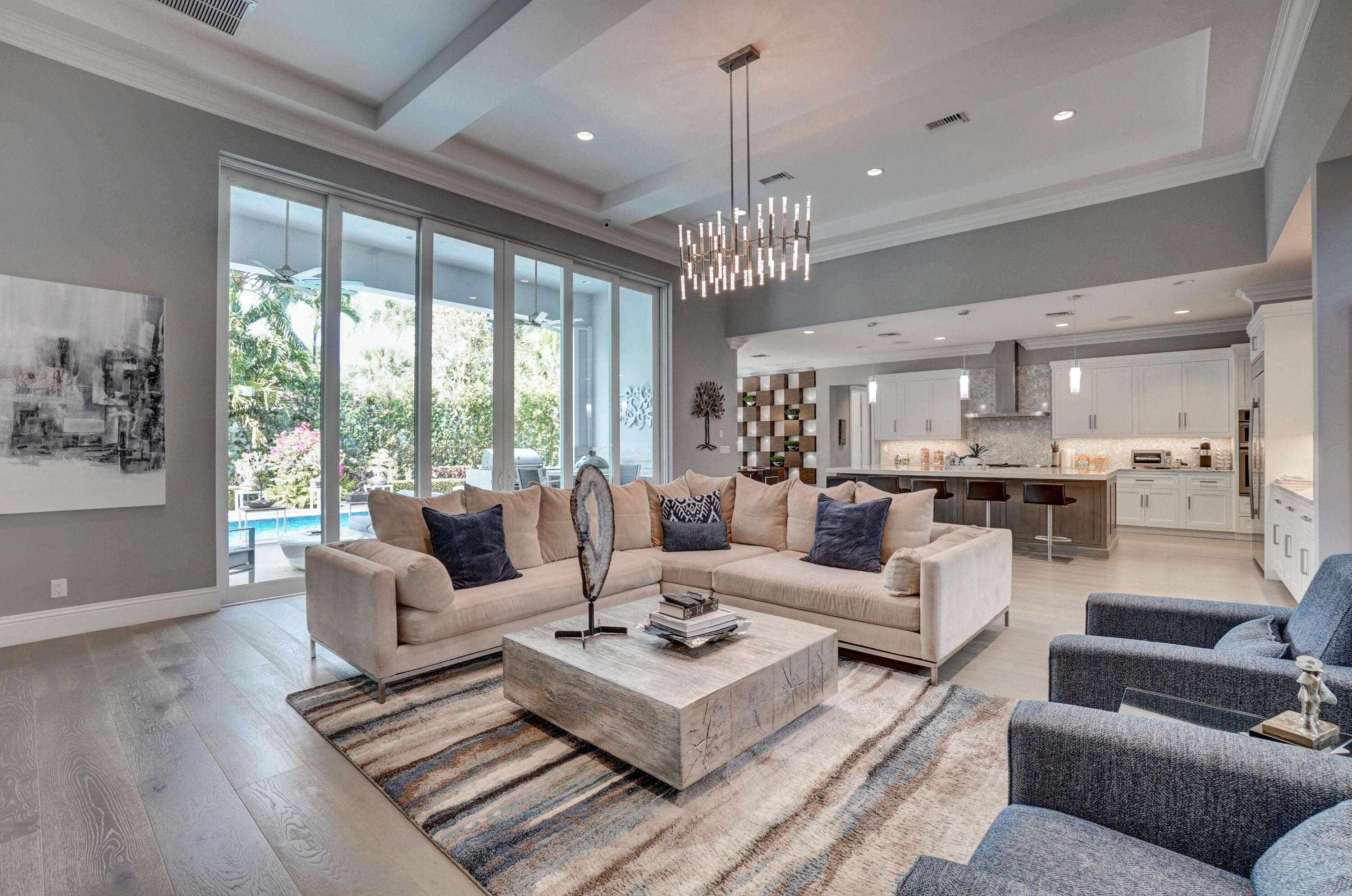 BOCA VILLAS - Residential