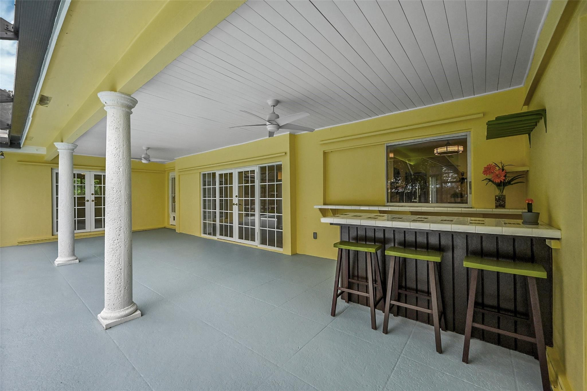 LAKEVIEW ESTATES SEC 1 REPLAT - Residential Lease