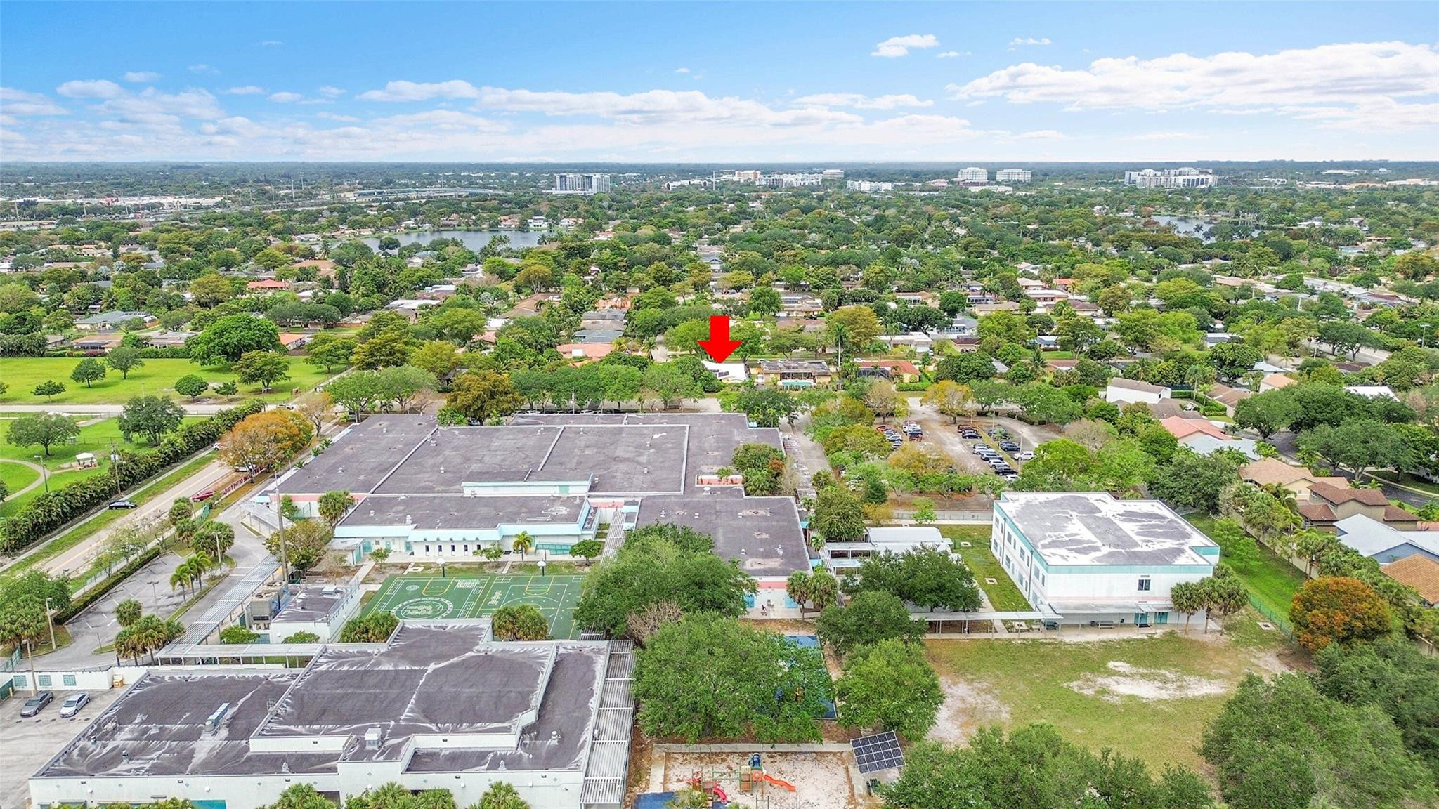 LAKEVIEW ESTATES SEC 1 REPLAT - Residential Lease