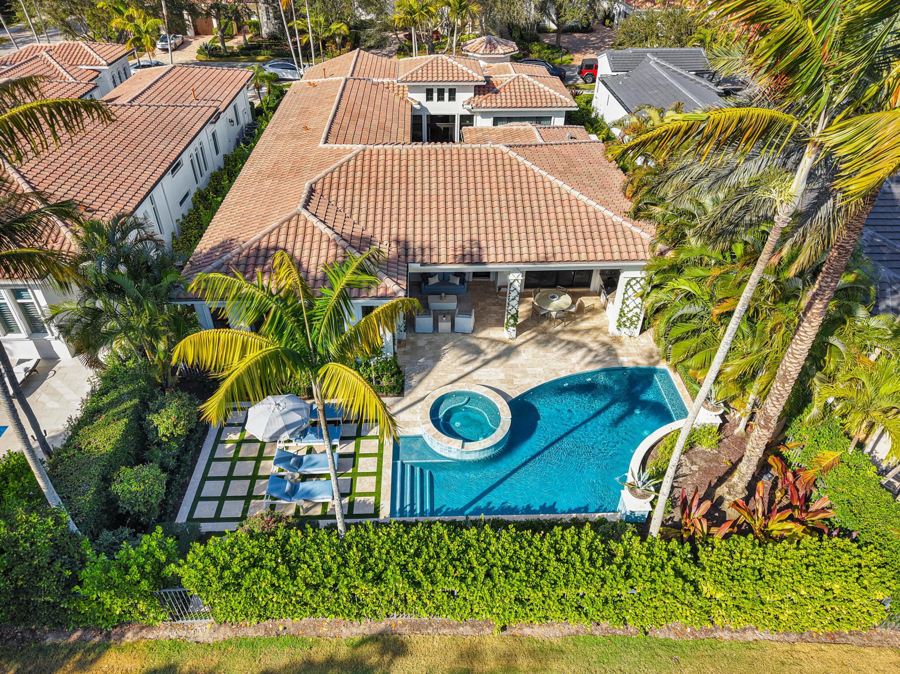OLD PALM 2 - Residential