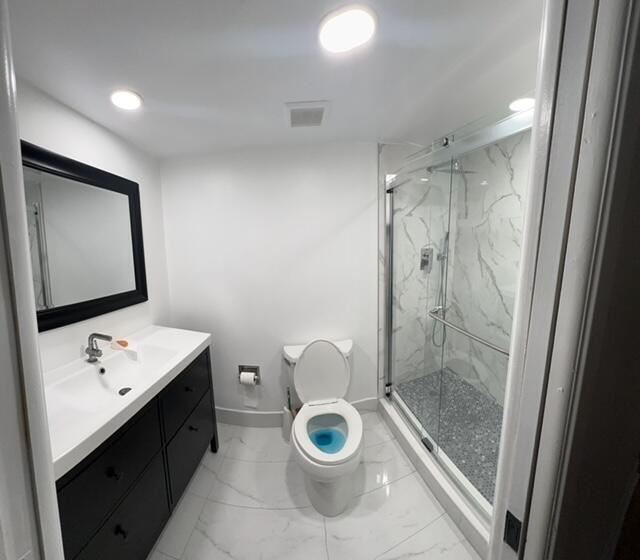 PALM-AIRE COUNTRY CLUB CONDO 18 - Residential Lease