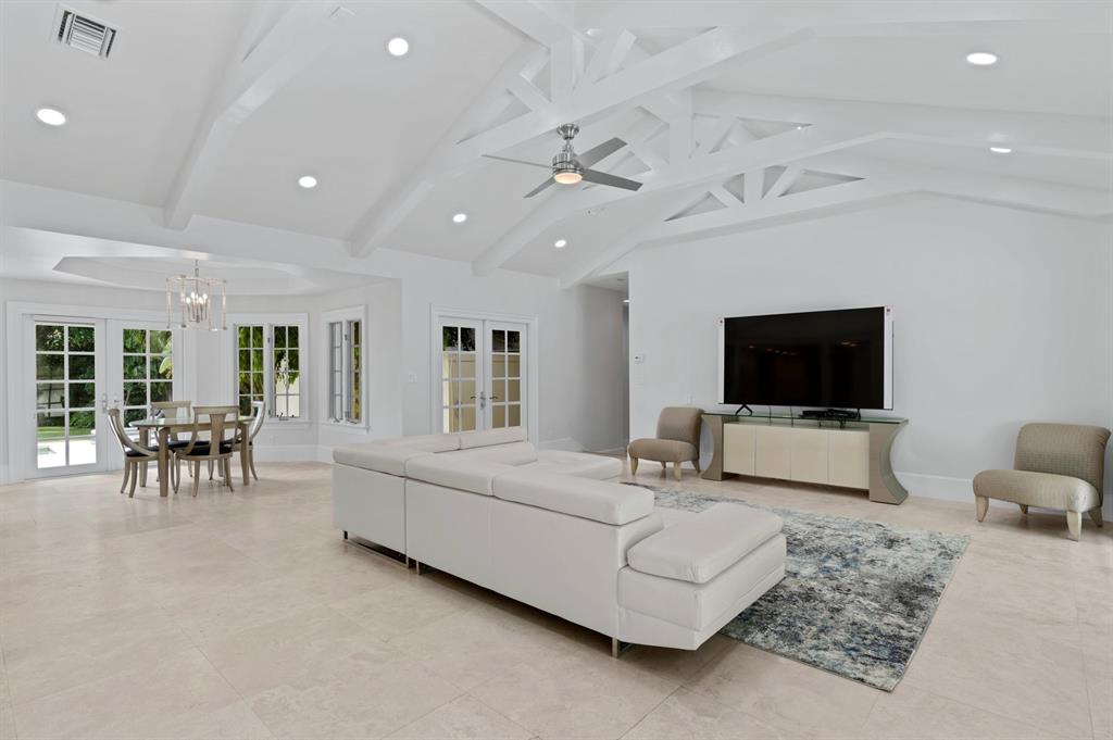 PRIMAVERA ESTATES (OCEAN SEC) - Residential