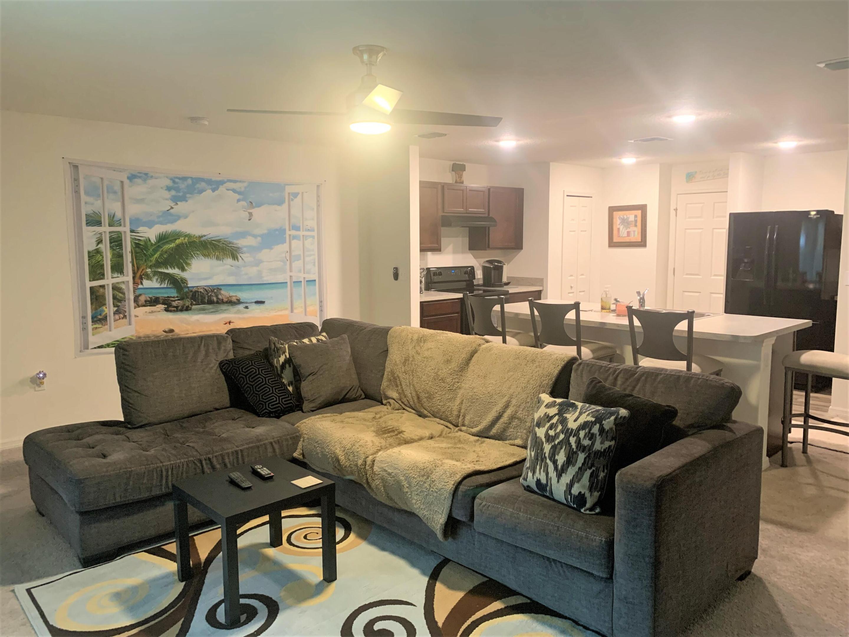 PORT ST LUCIE SECTION 11 - Residential