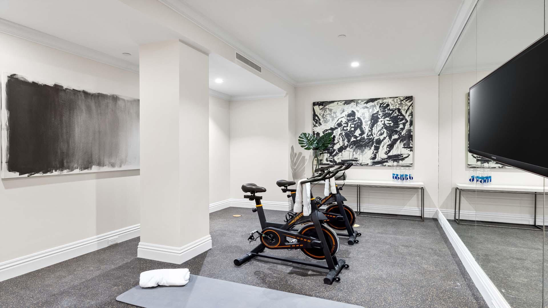 PALM BEACH ESTS PB IN - Residential Lease