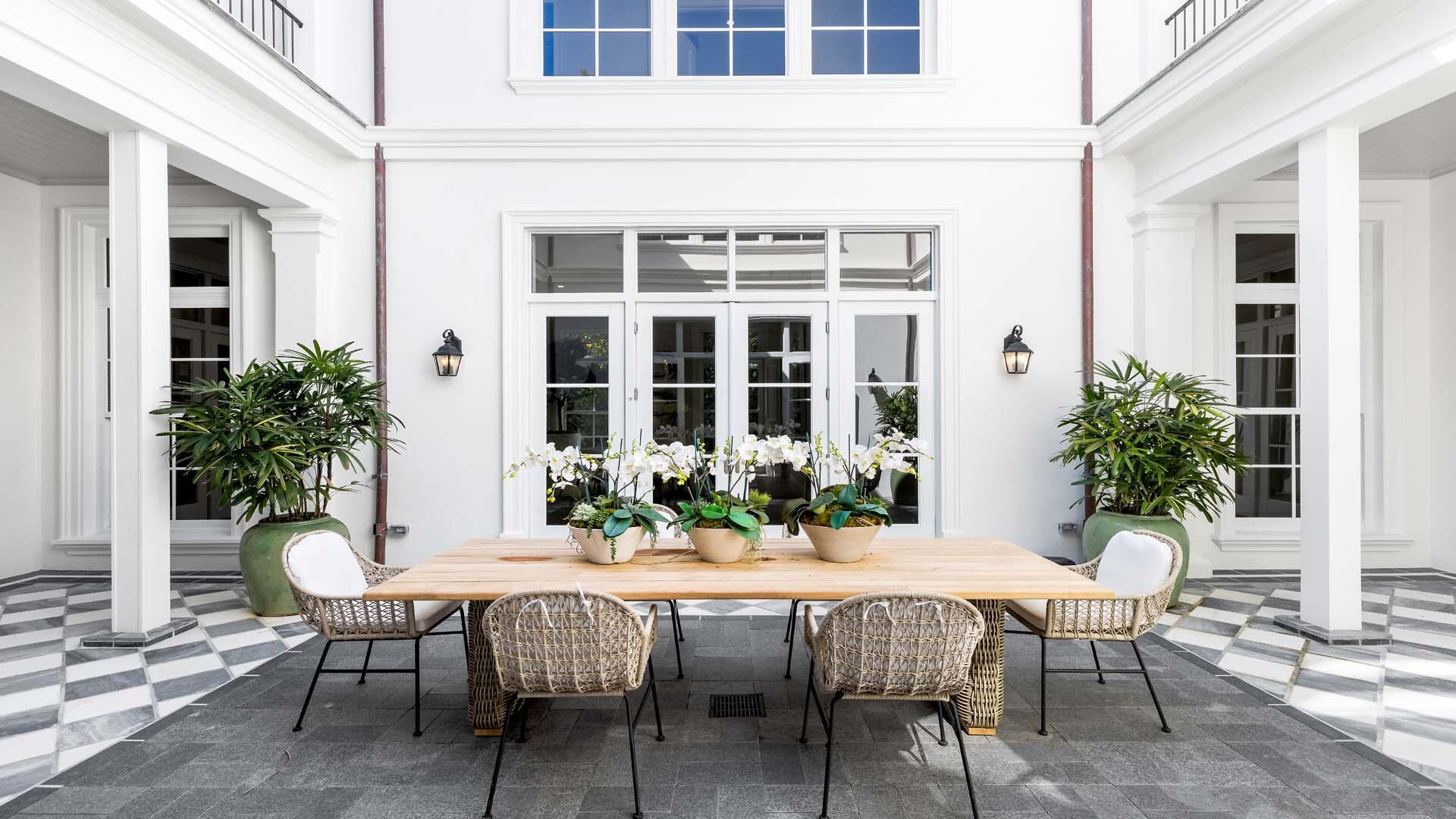 PALM BEACH ESTS PB IN - Residential Lease