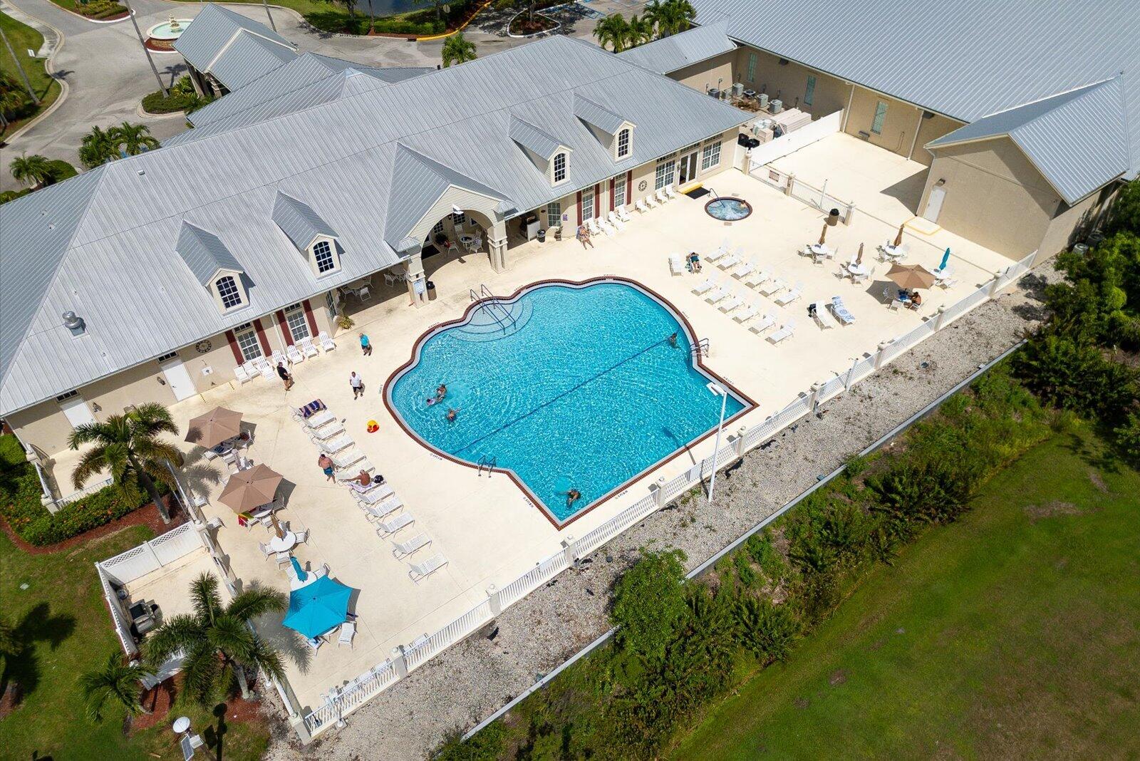 FAIRWAYS AT SAVANNA CLUB REPLAT NO 1 - Residential