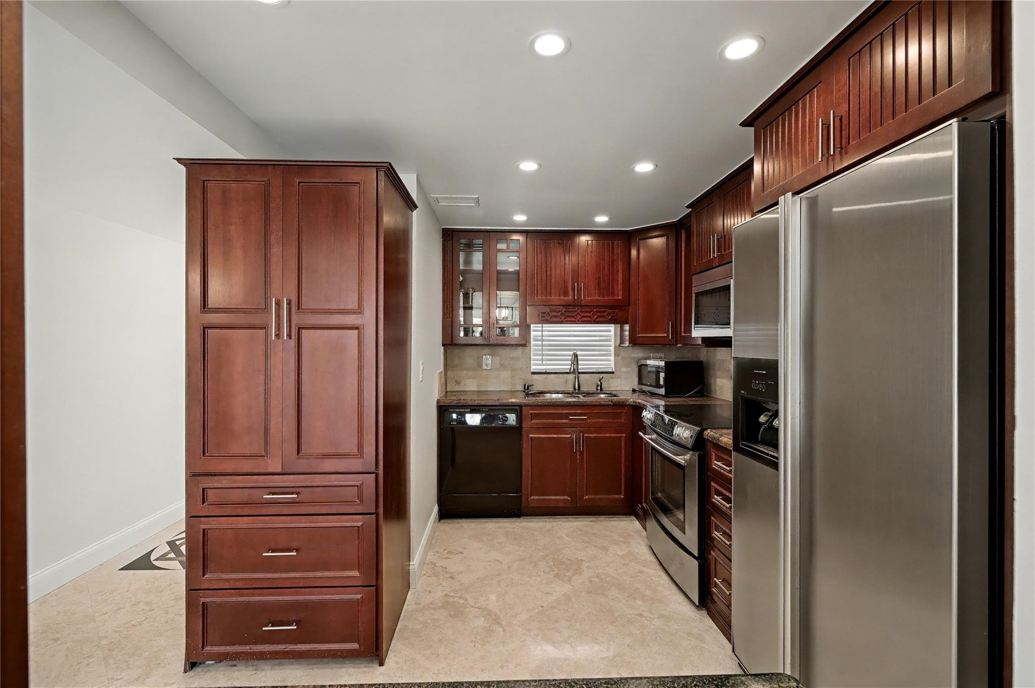 Hollybrook Golf & Tennis - Residential
