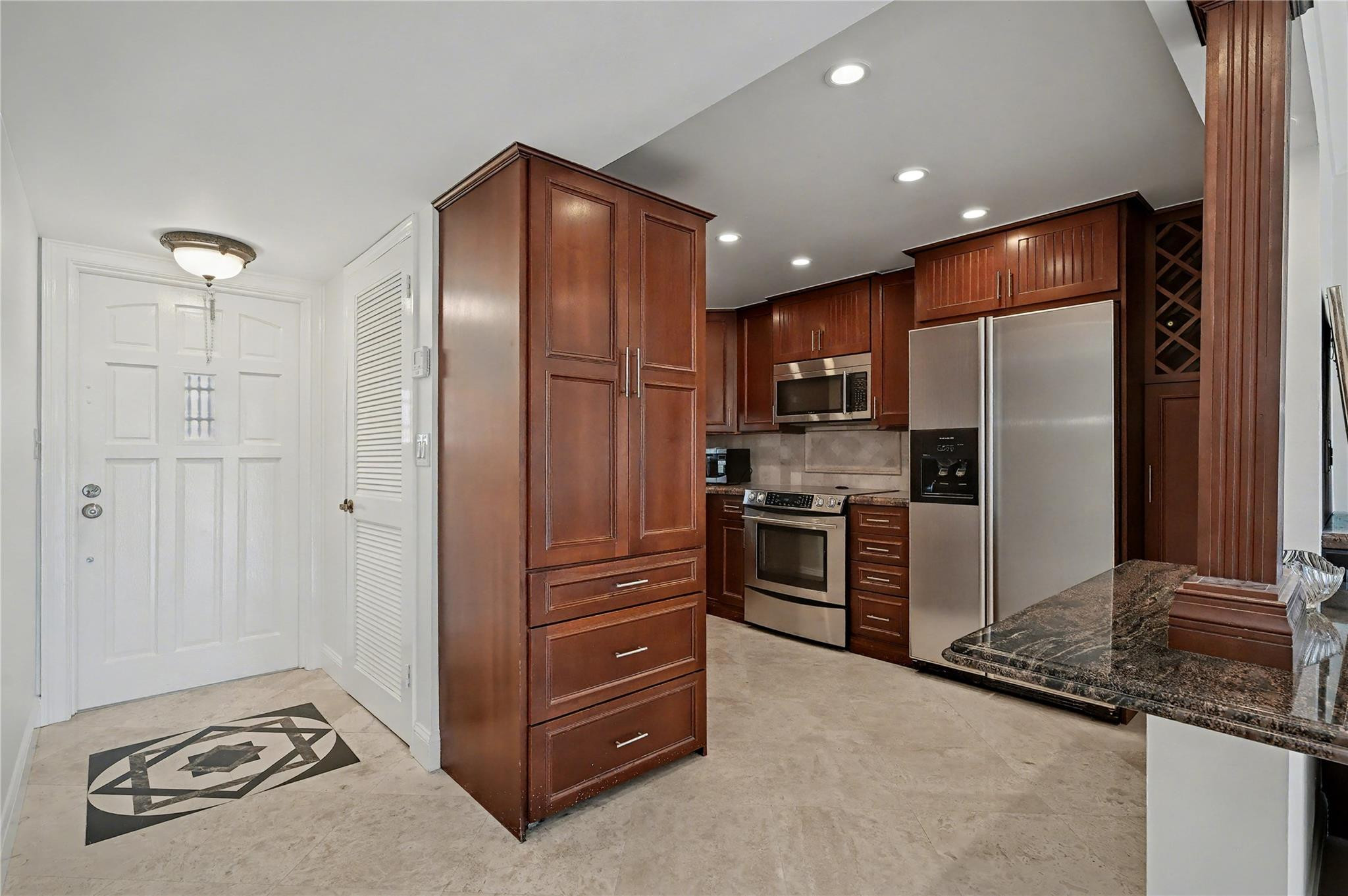 Hollybrook Golf & Tennis - Residential