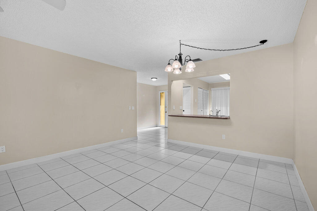 STRATHMORE GATE I UNIT TWO - Residential
