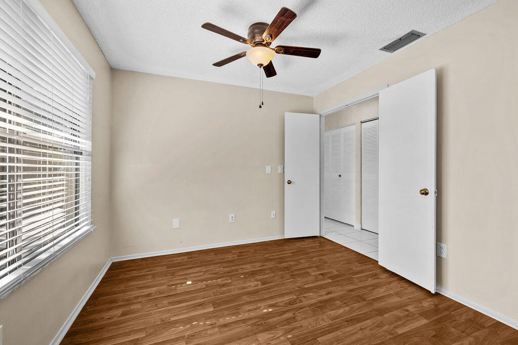 STRATHMORE GATE I UNIT TWO - Residential