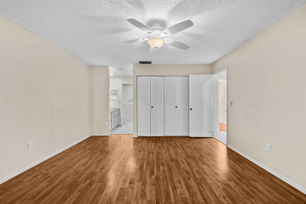 STRATHMORE GATE I UNIT TWO - Residential