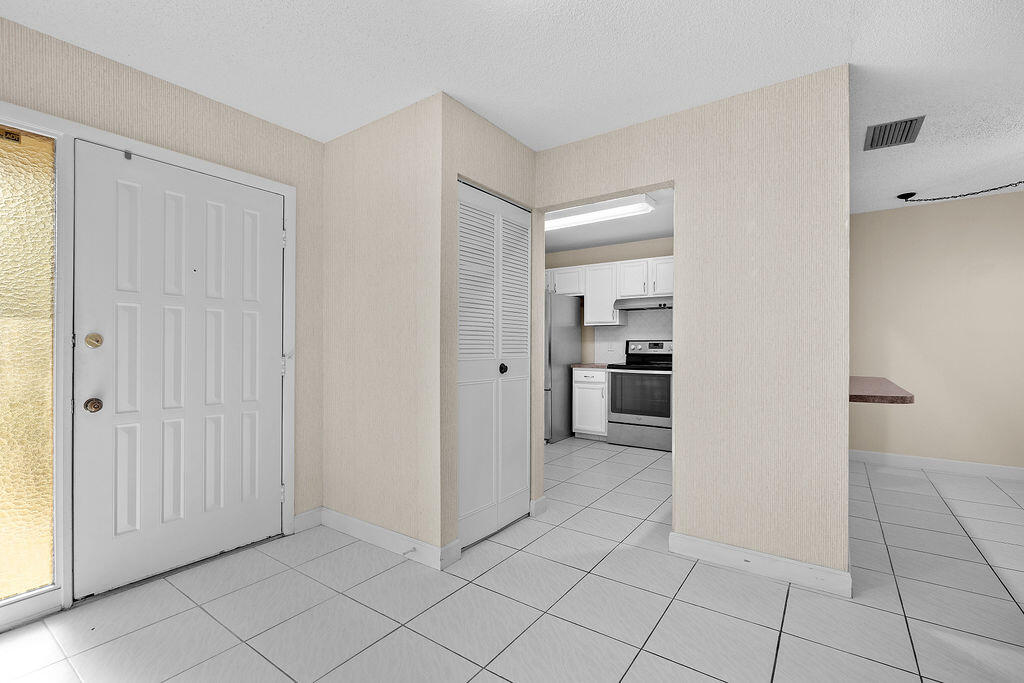 STRATHMORE GATE I UNIT TWO - Residential
