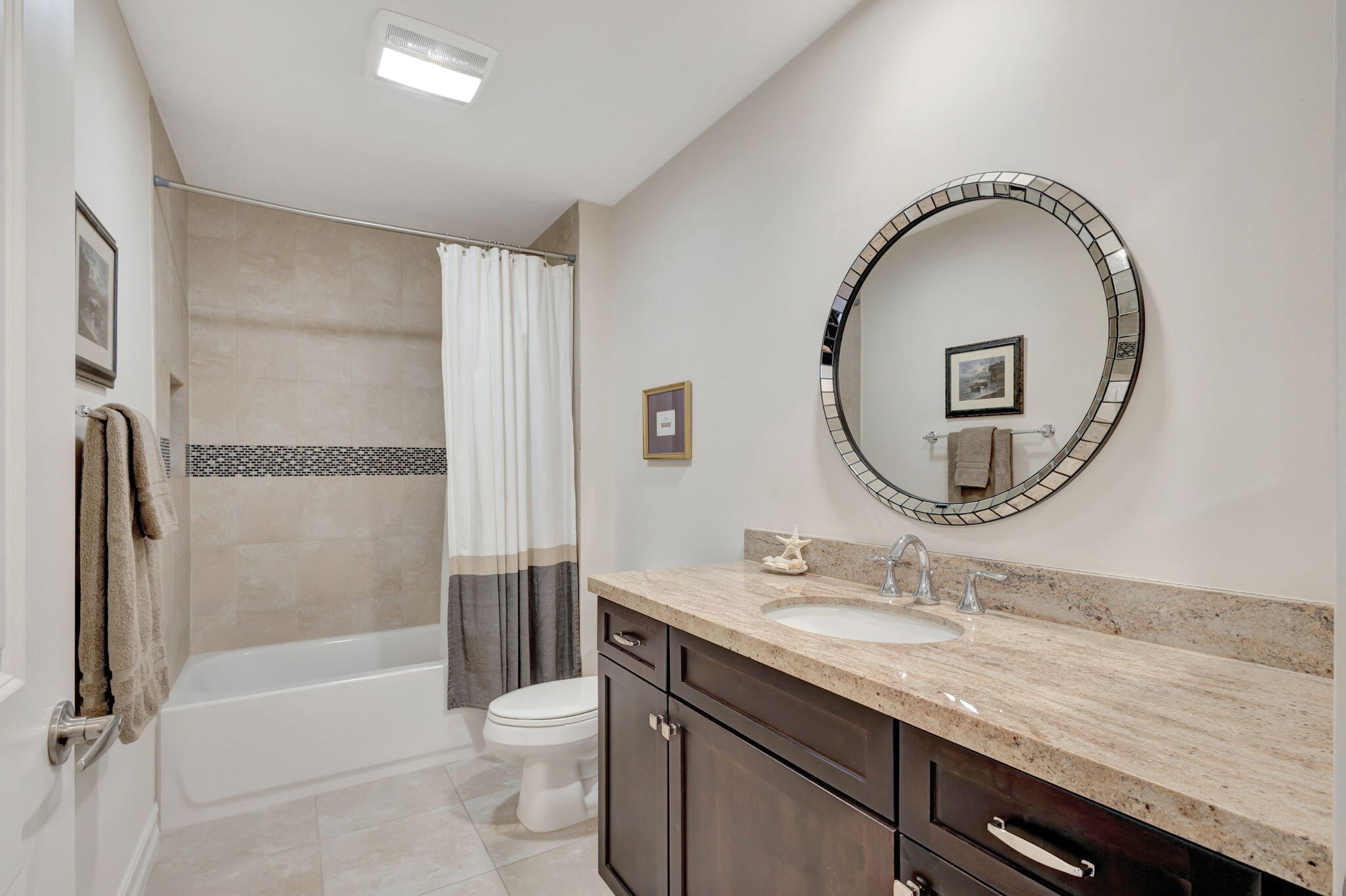 JUNO BAY COLONY CONDO - Residential Lease