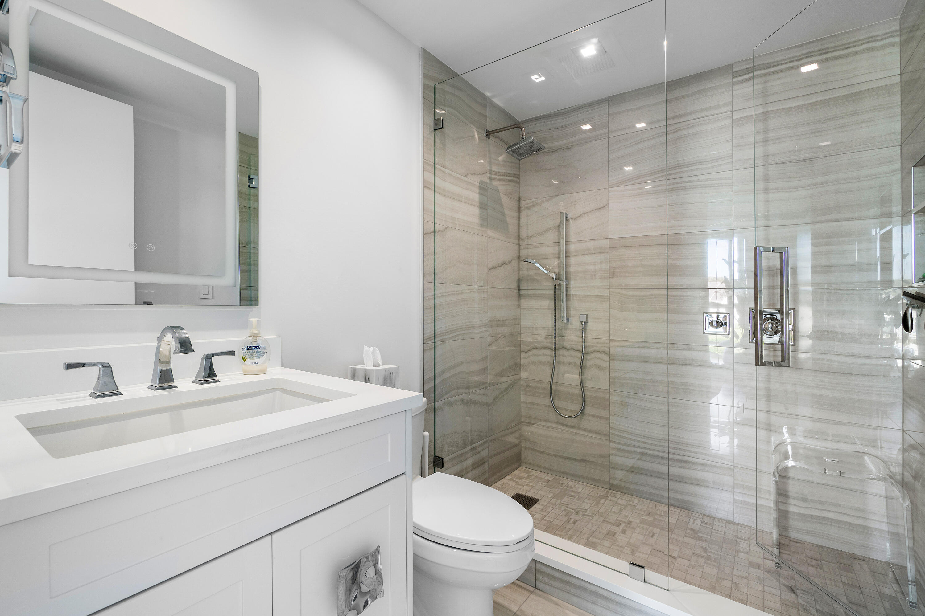 Admirals Cove - Residential