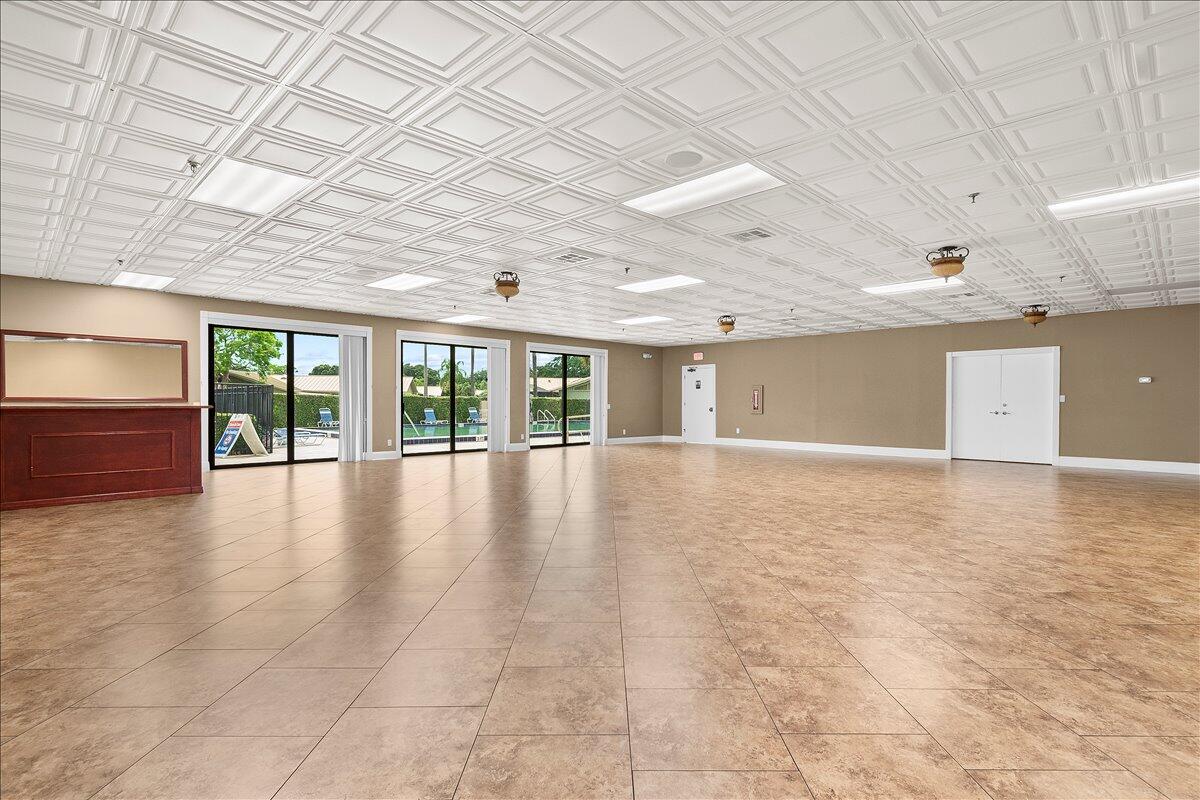 WESTWOOD GARDENS 1 - Residential