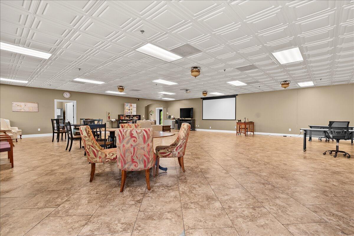 WESTWOOD GARDENS 1 - Residential