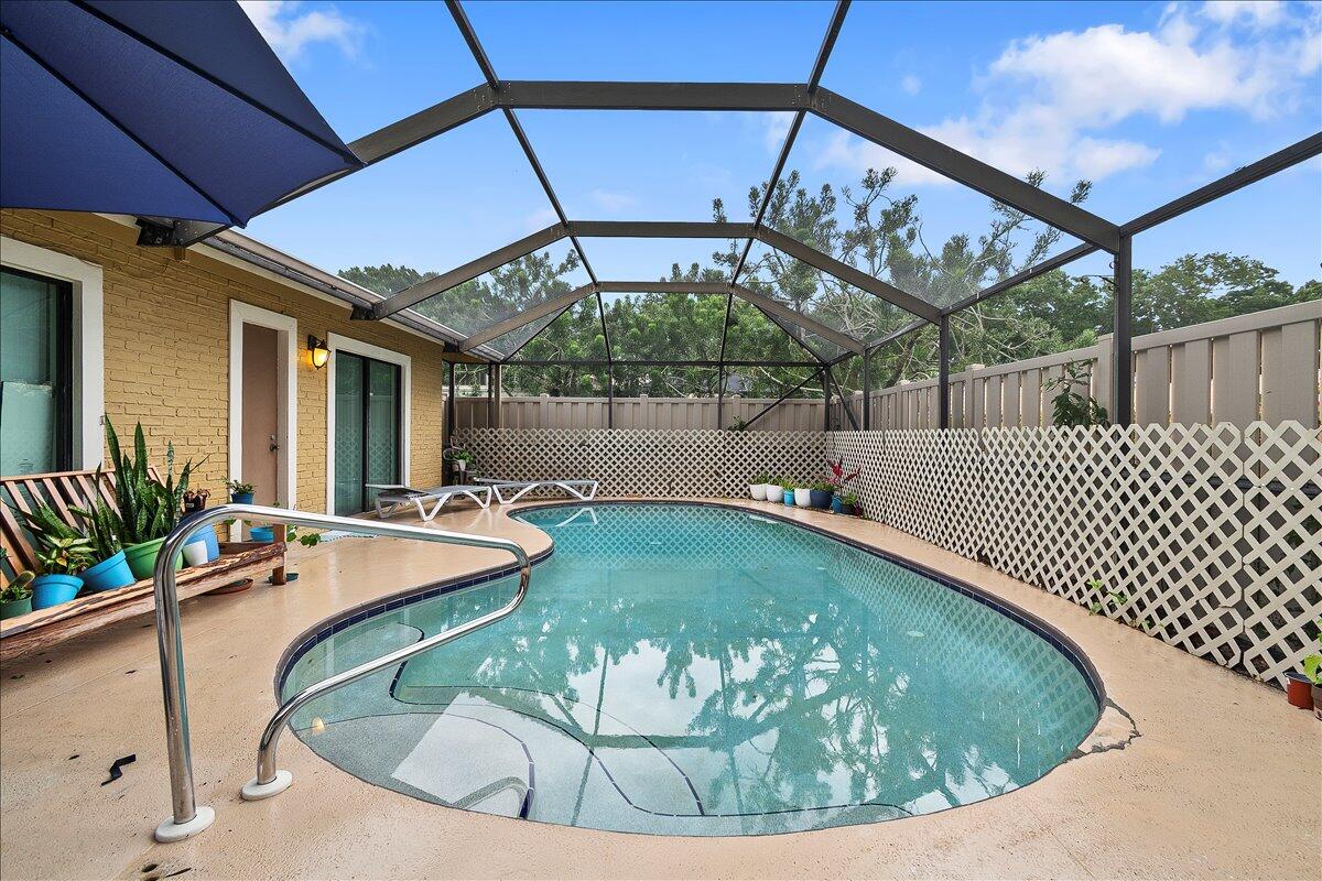 WESTWOOD GARDENS 1 - Residential