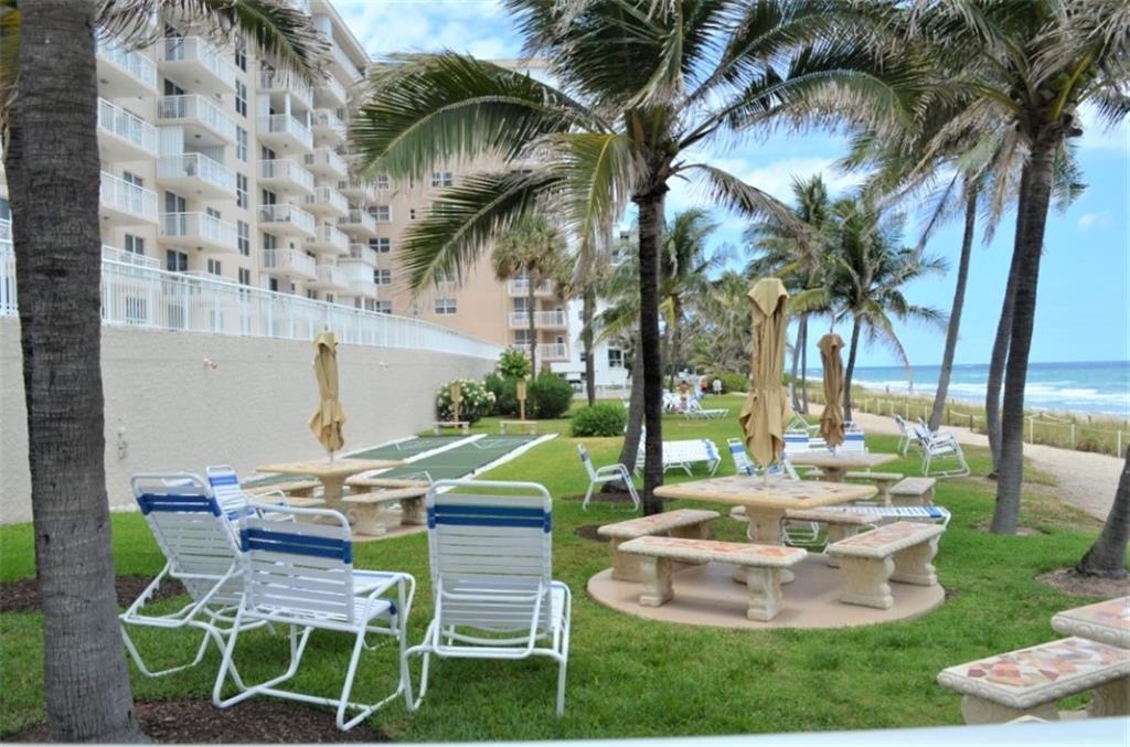 Hillsboro Le Baron - Residential