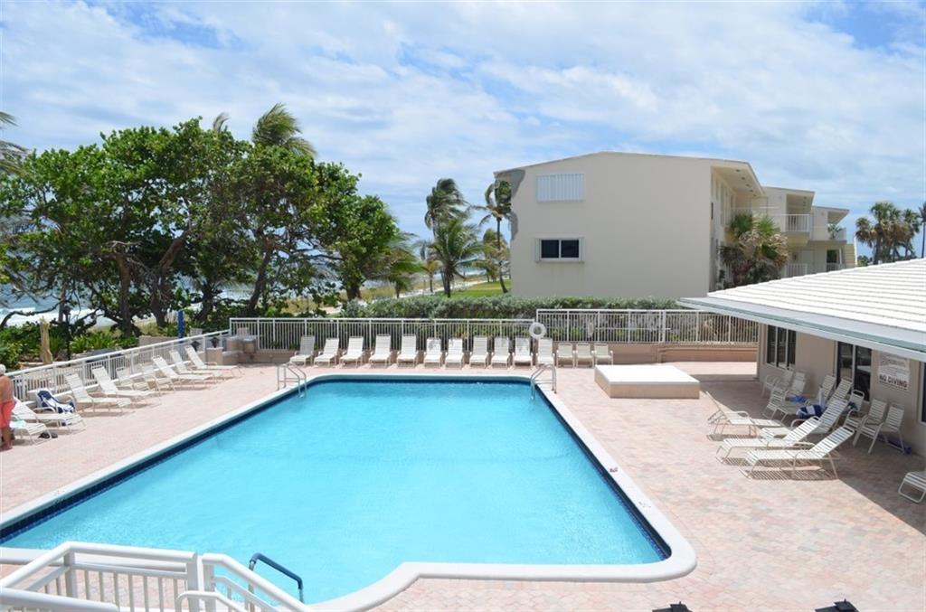 Hillsboro Le Baron - Residential