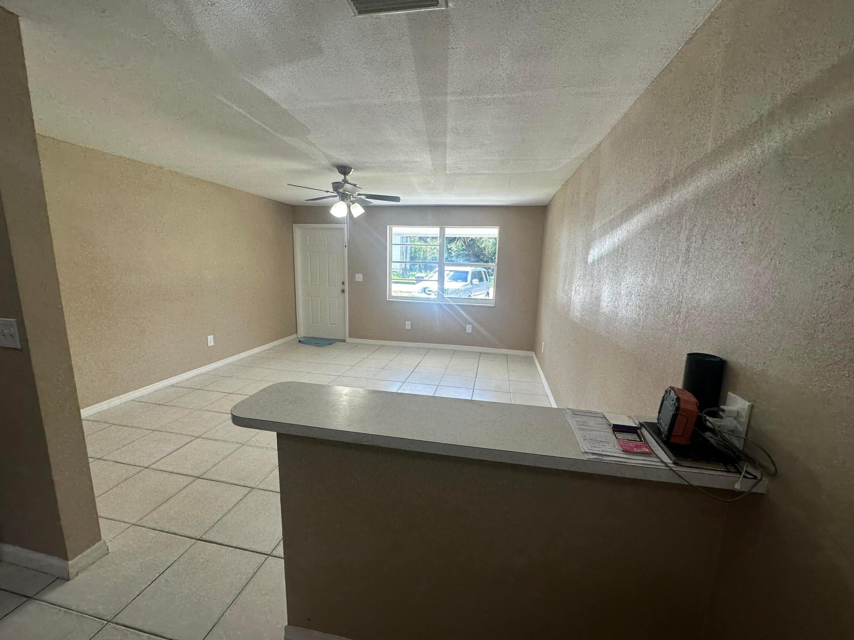 ROYAL PALM ESTATES - Residential Income