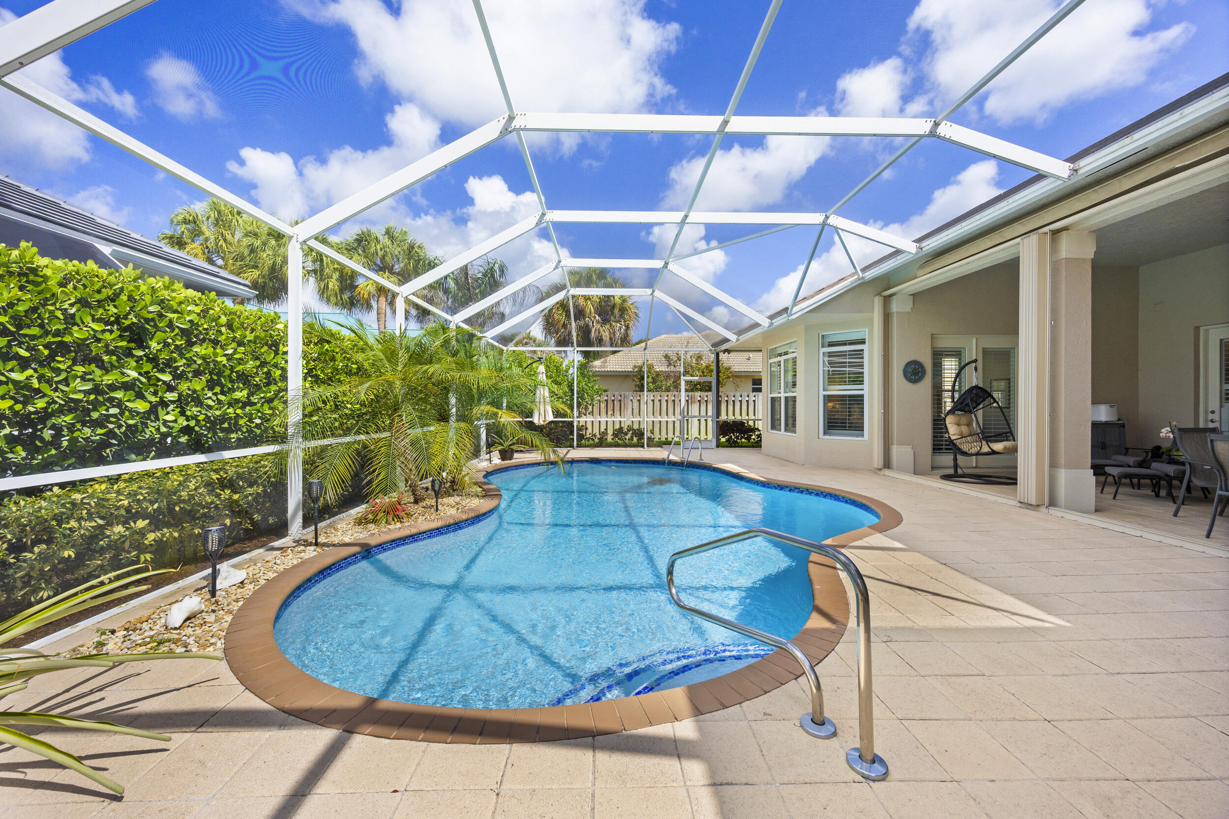 JUPITER RIVER ESTATES - Residential