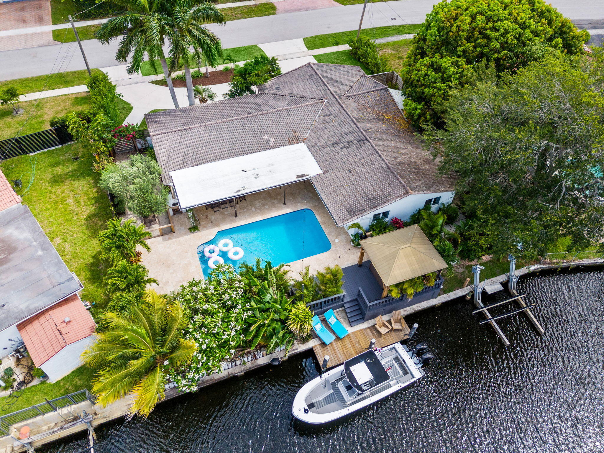 PLANTATION ISLES SEC 3 - Residential
