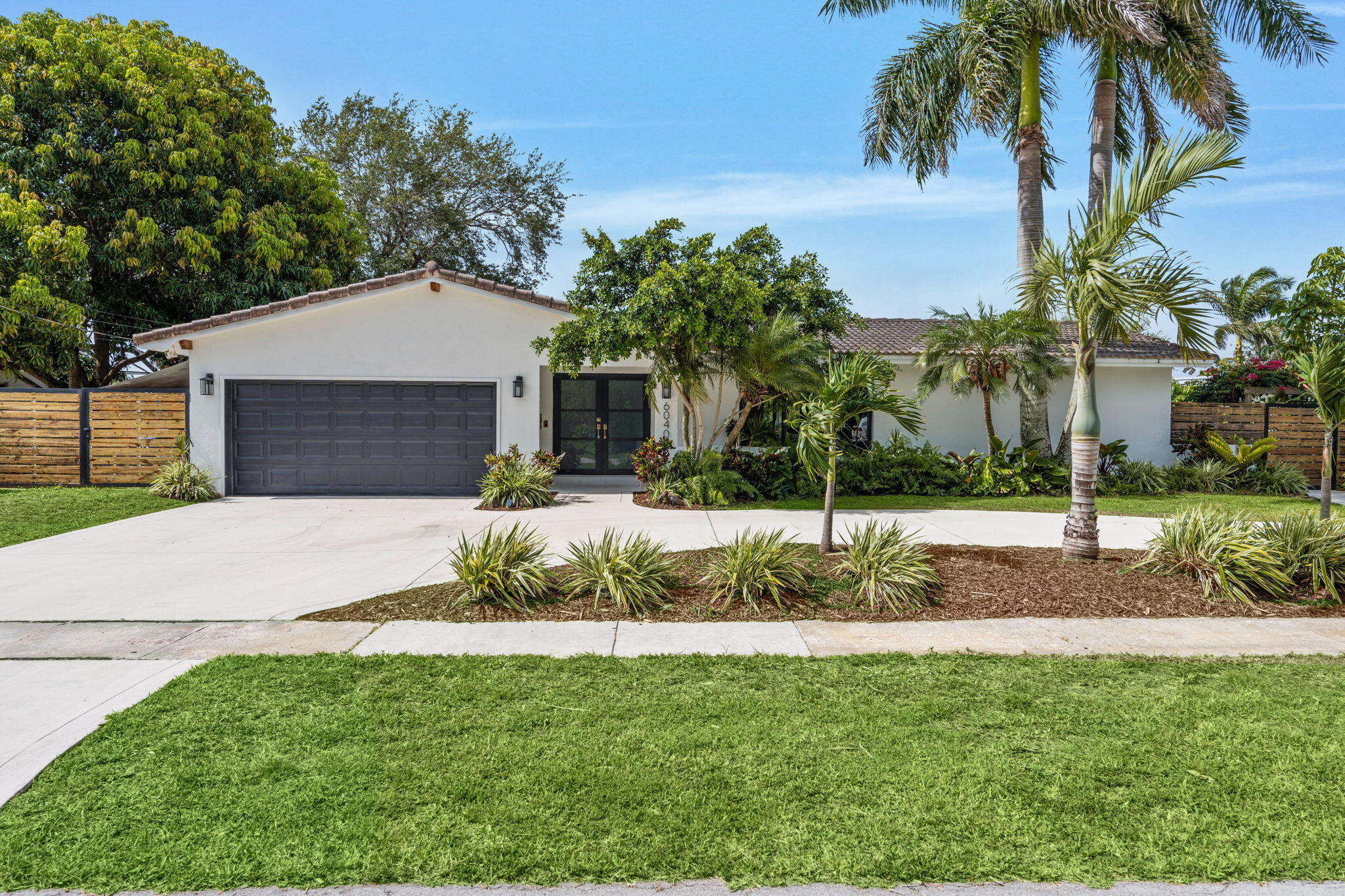 PLANTATION ISLES SEC 3 - Residential