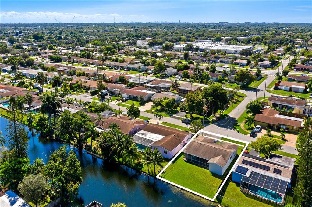 Sunrise Golf Village Sec - Residential