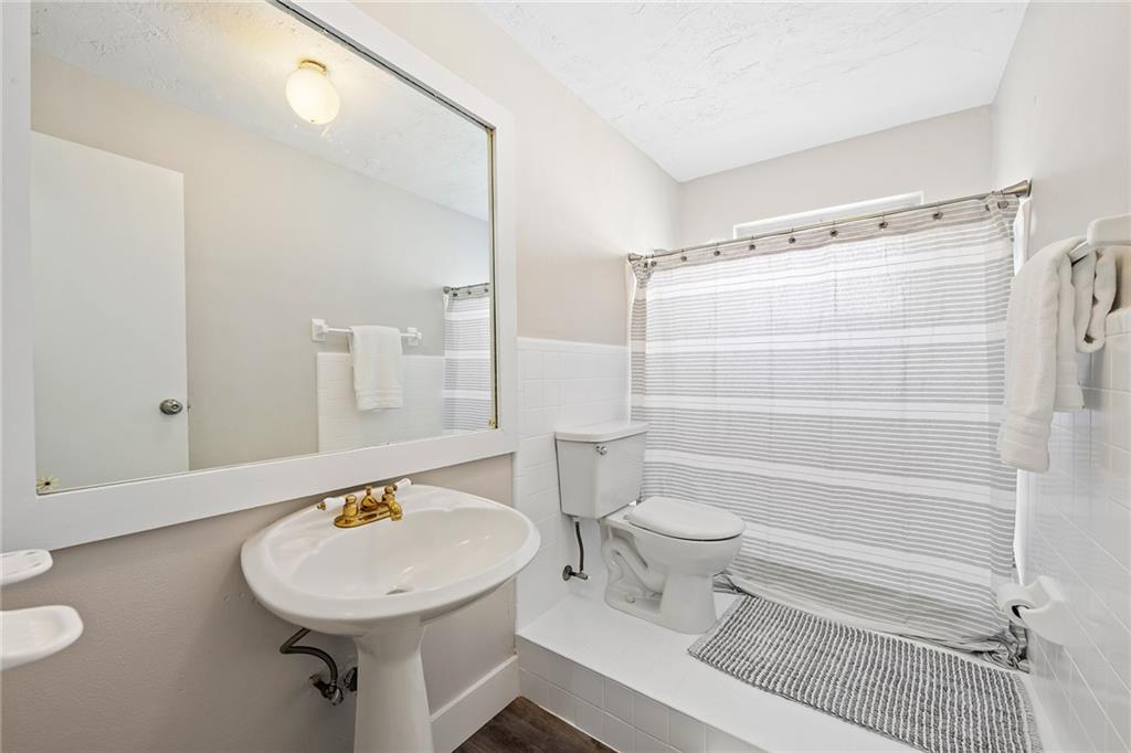 Sunrise Golf Village Sec - Residential