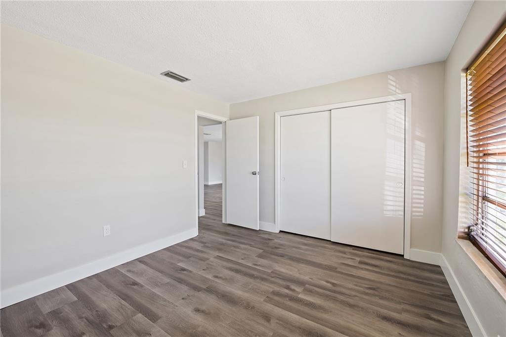Sunrise Golf Village Sec - Residential
