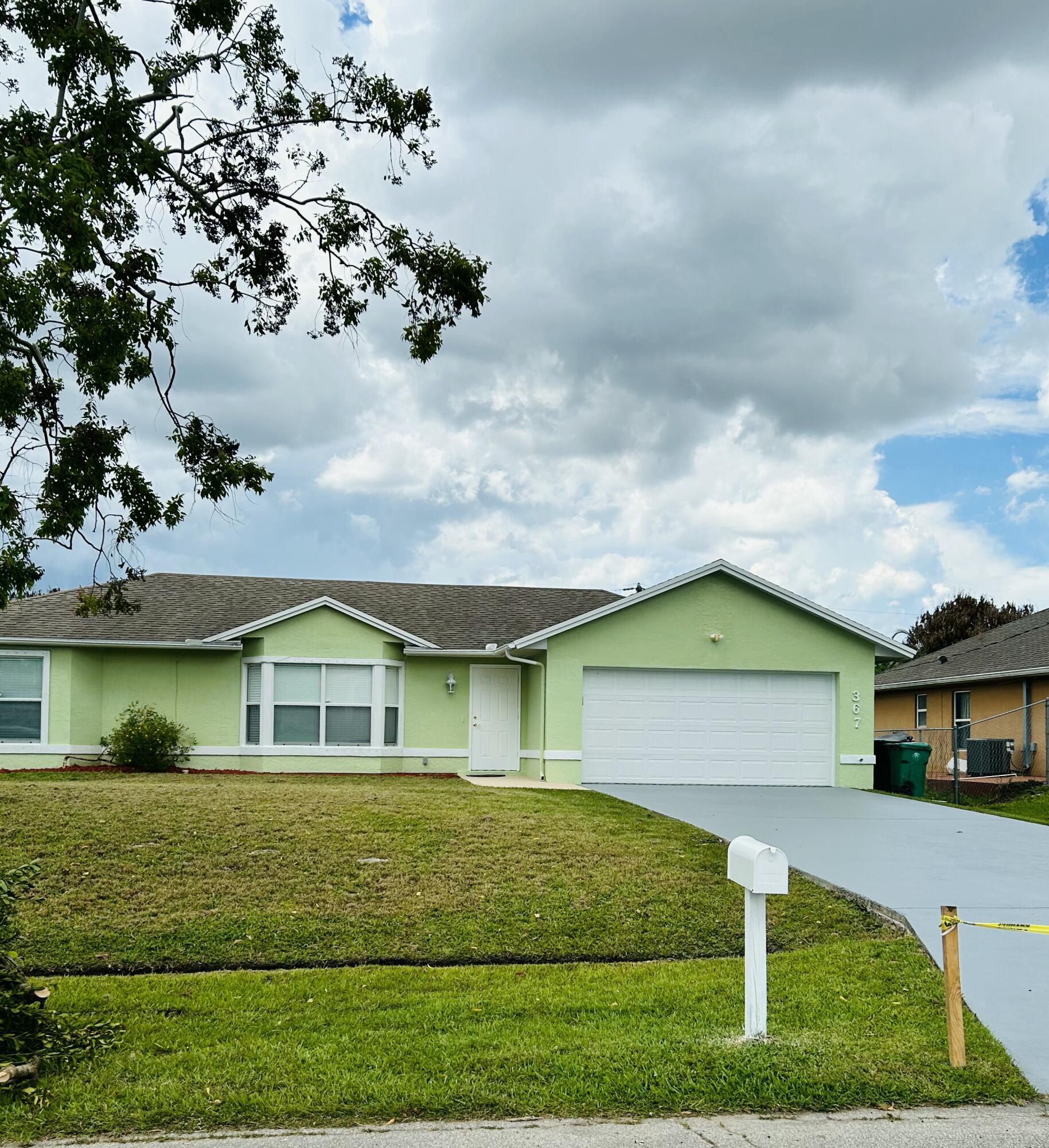 PORT ST LUCIE SECTION 13 - Residential Lease