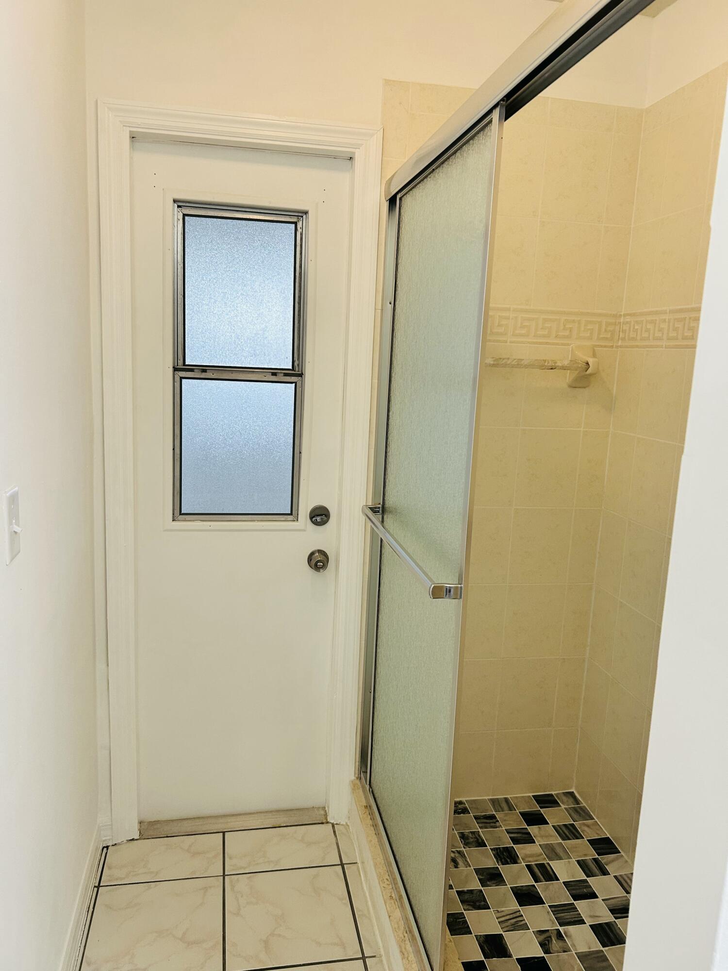 PORT ST LUCIE SECTION 13 - Residential Lease