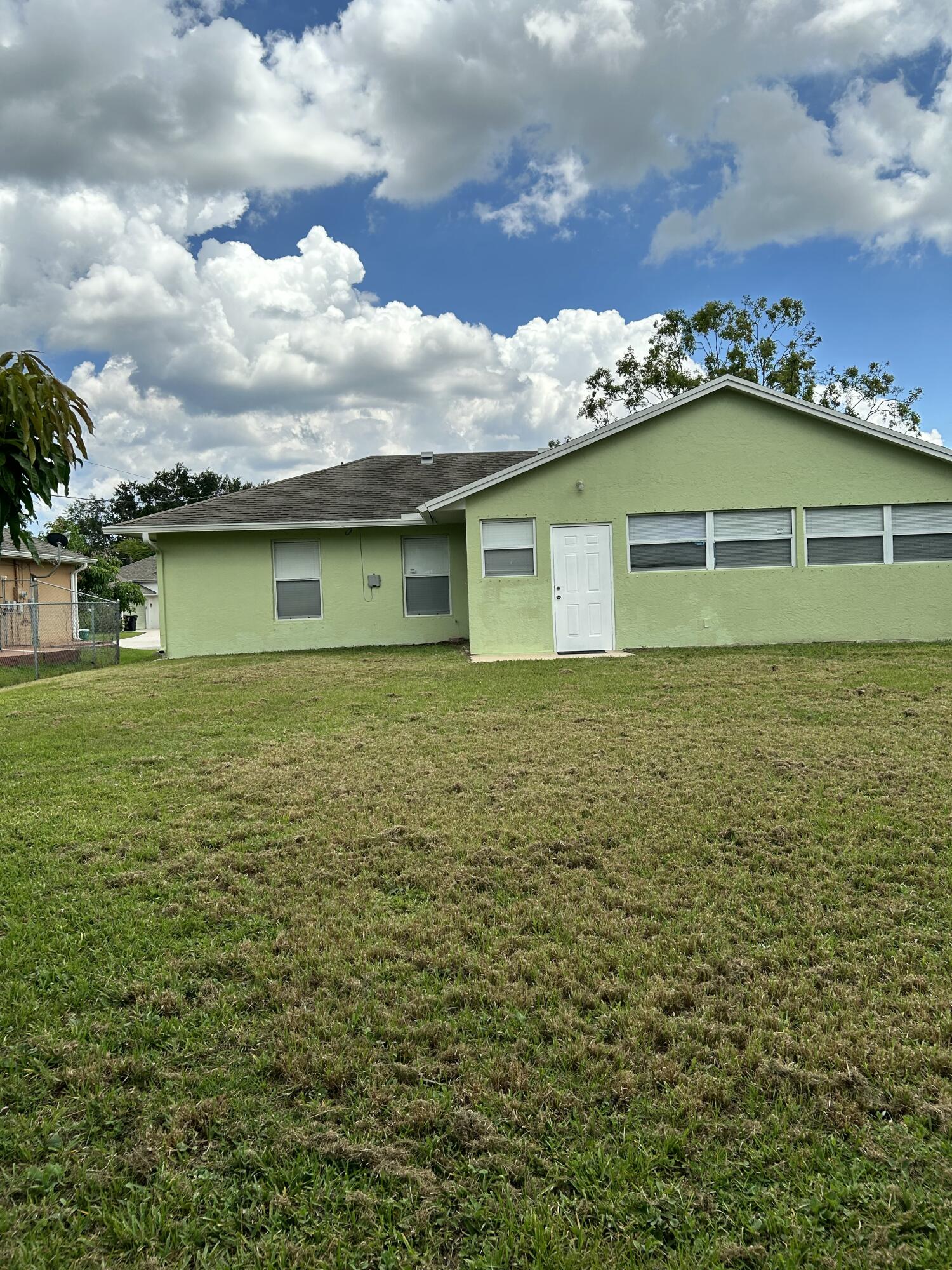 PORT ST LUCIE SECTION 13 - Residential Lease